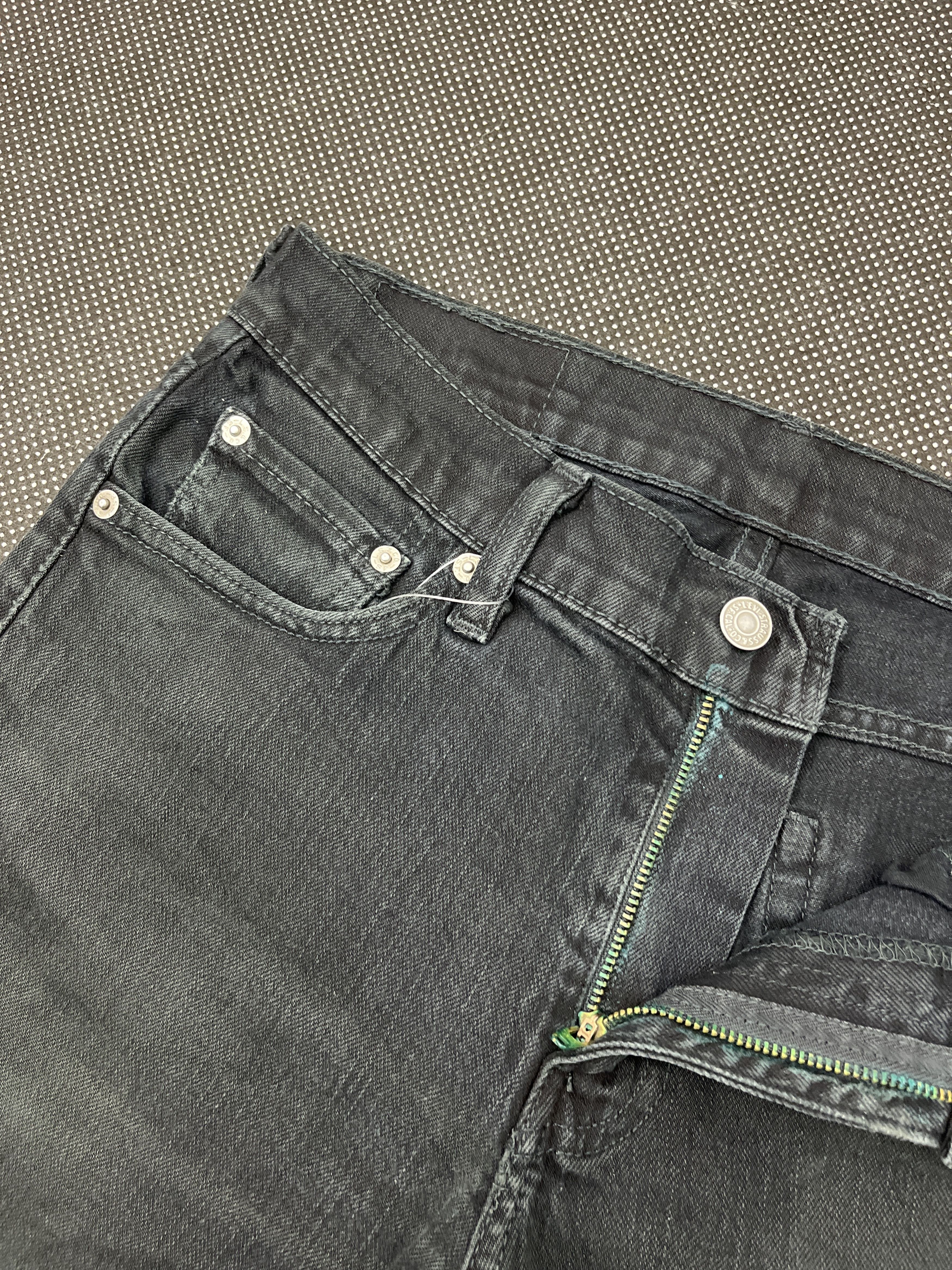 Levi's × Vintage Vintage Levis 511 Skinny Distressed Jeans - J059 Size US 29 - 7 Thumbnail