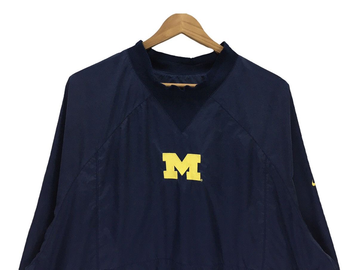 Nike × Sports Specialties × Vintage Vintage Nike Team The University Of Michigan Windbreaker Size US M / EU 48-50 / 2 - 2 Thumbnail