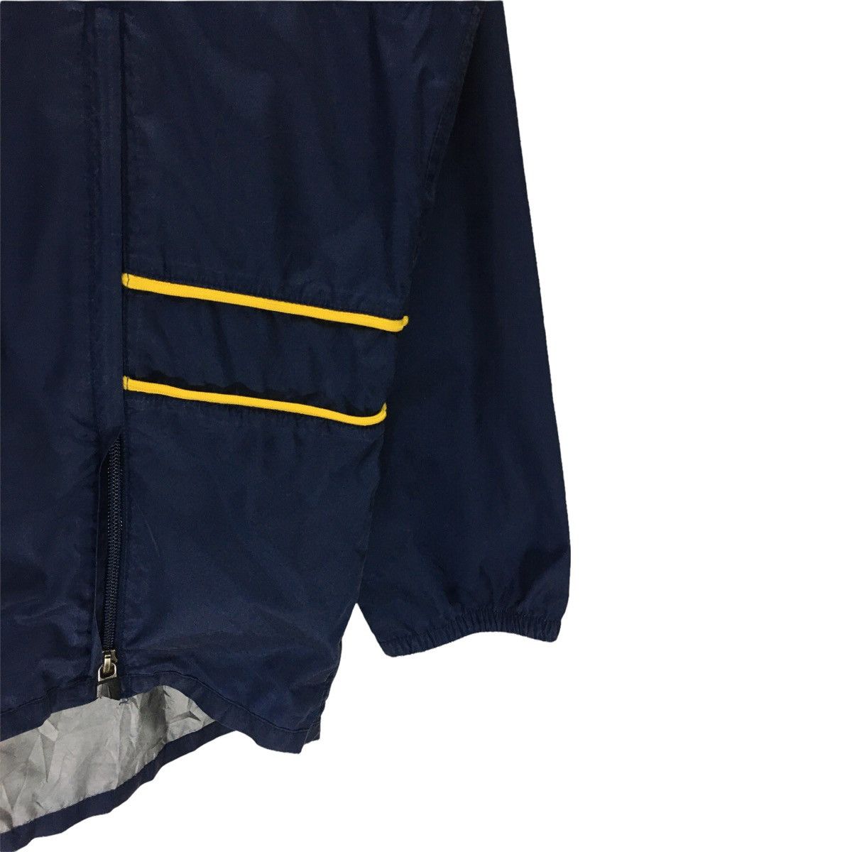 Nike × Sports Specialties × Vintage Vintage Nike Team The University Of Michigan Windbreaker Size US M / EU 48-50 / 2 - 7 Thumbnail