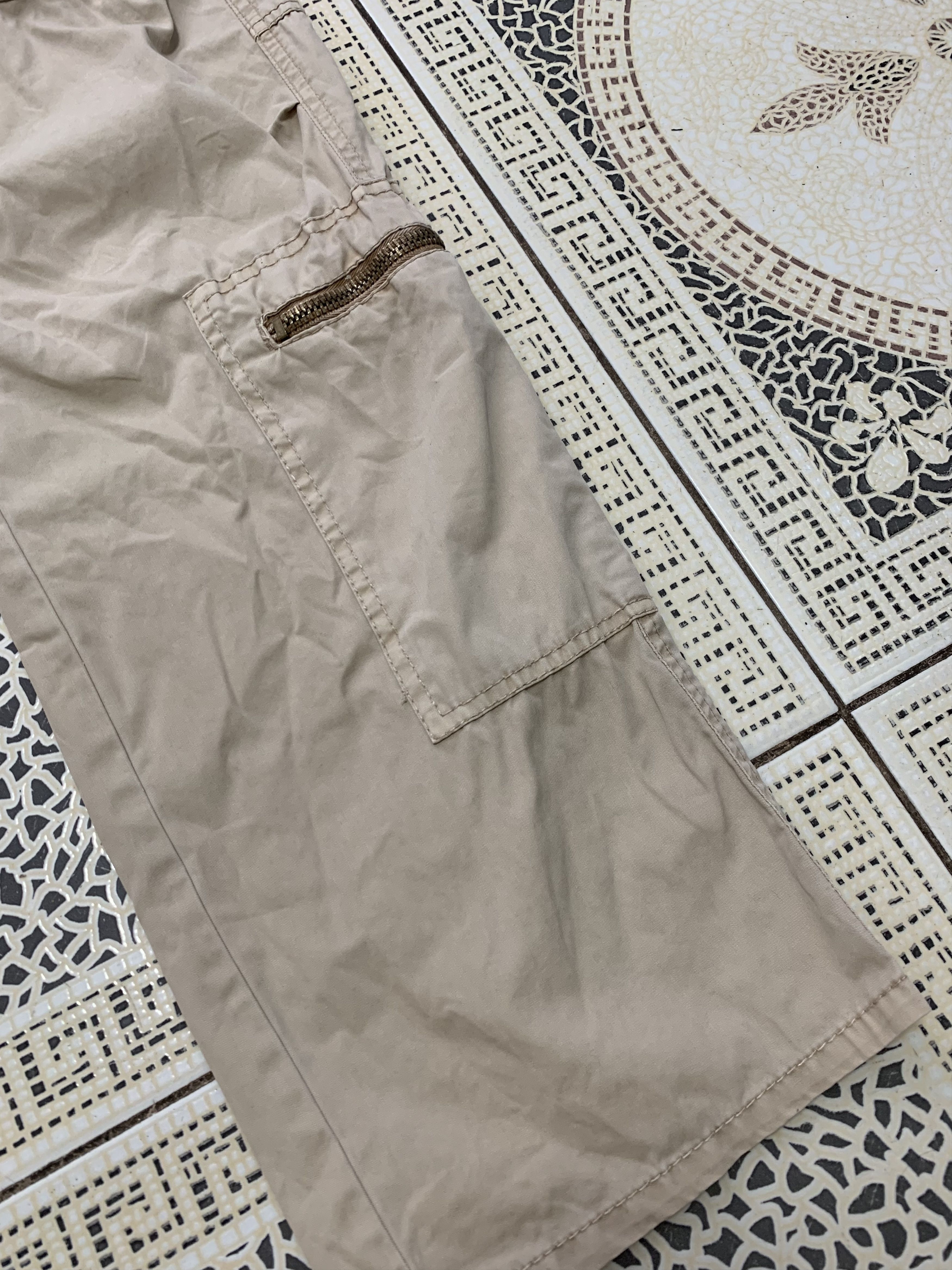 Grailed Moschino Multi Pocket pants Size US 30 / EU 46 - 3 Thumbnail