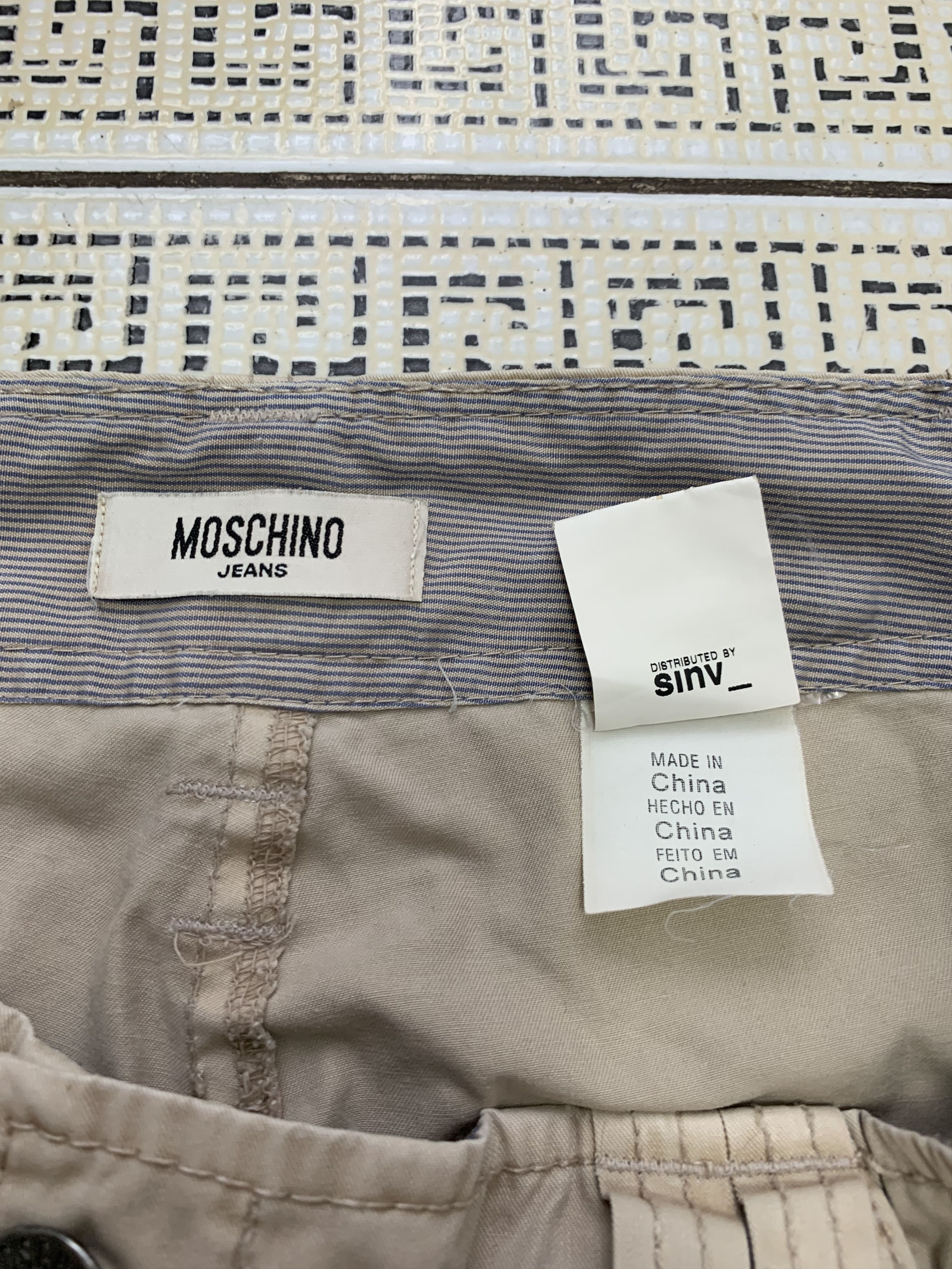 Grailed Moschino Multi Pocket pants Size US 30 / EU 46 - 7 Thumbnail