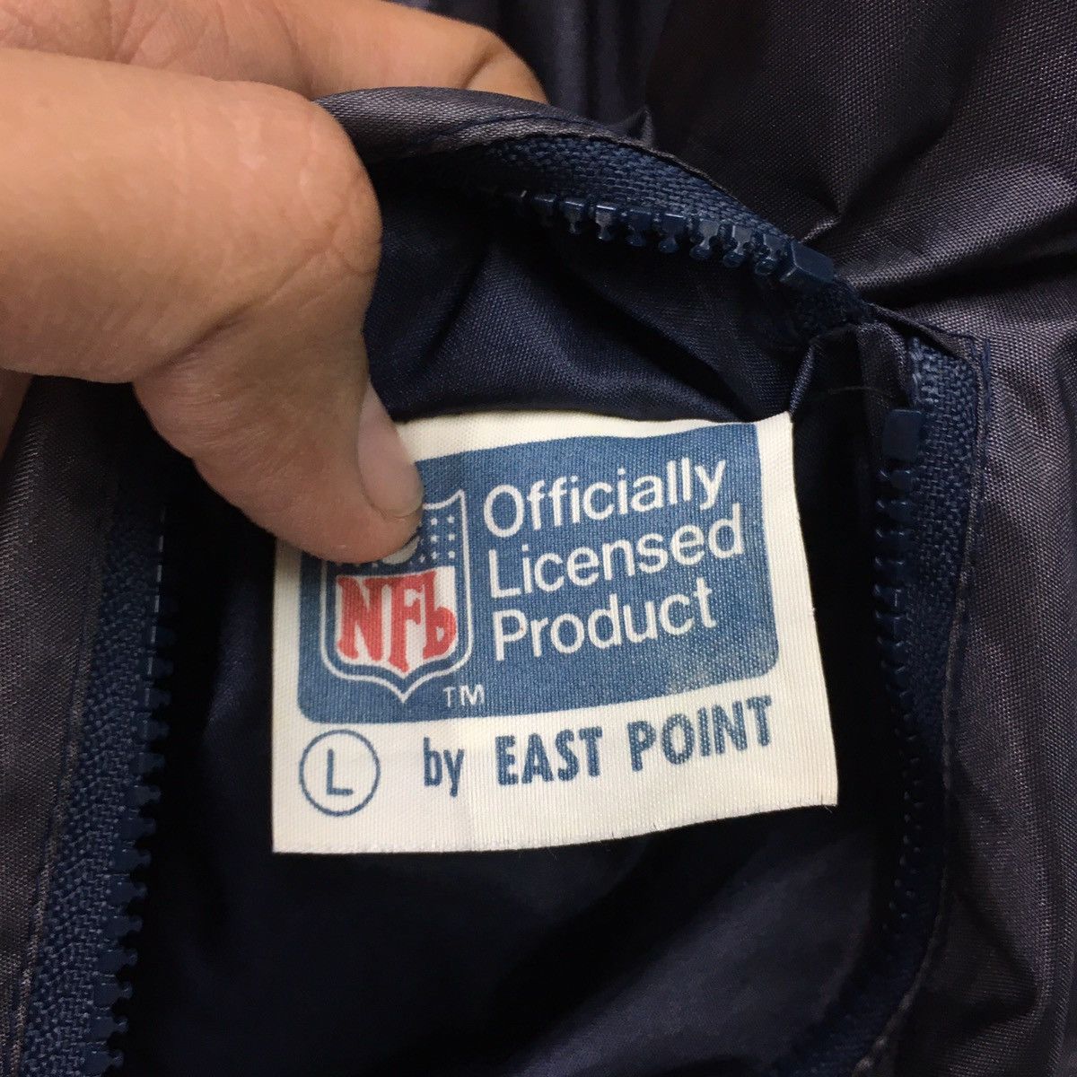 NFL × Sports Specialties × Vintage Vintage Sunfaded Dallas Cowboys NFL Football Jacket Size US M / EU 48-50 / 2 - 9 Thumbnail