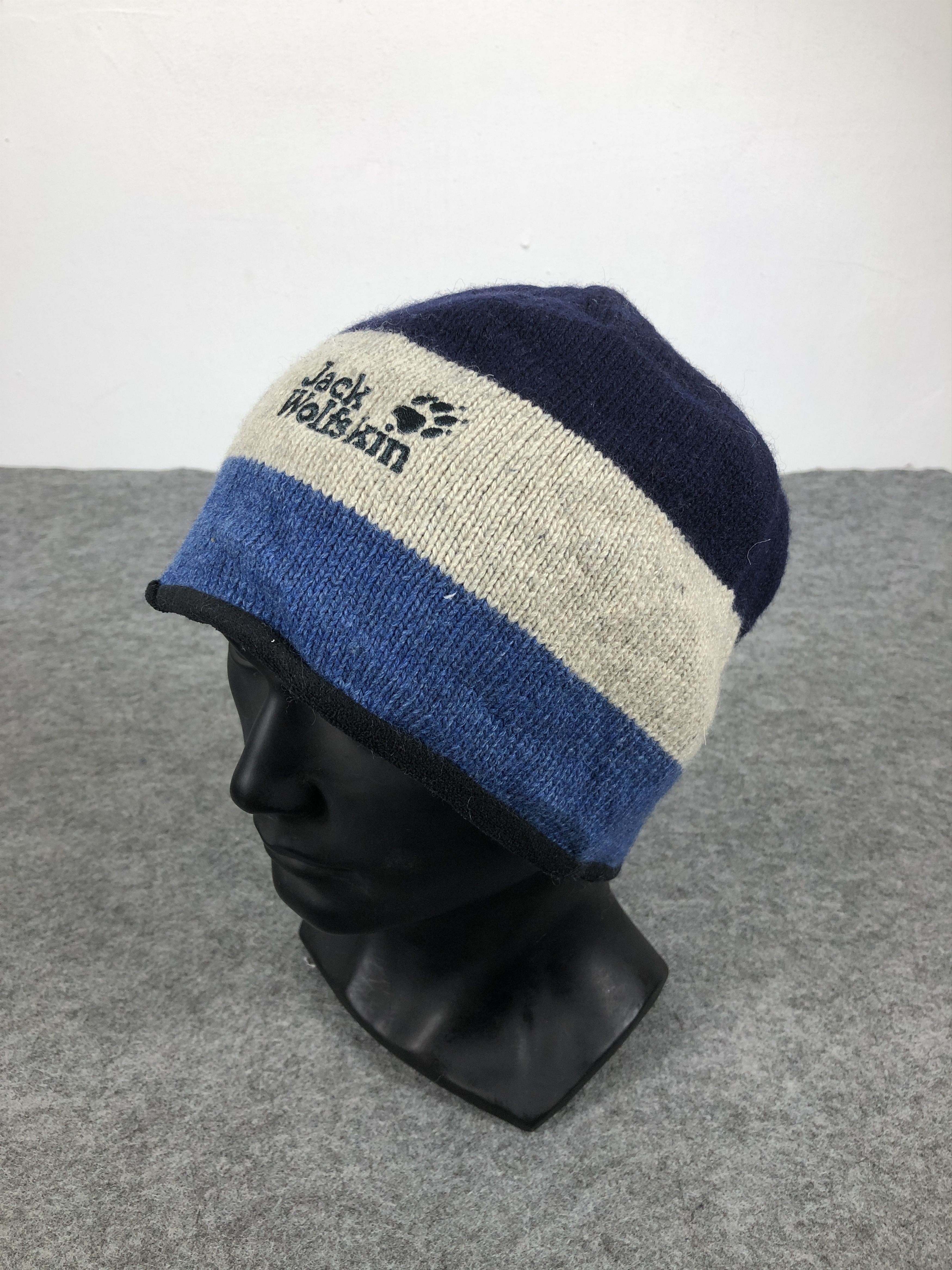 Jack Wolfskin Stormlock Stripe Beanie / Snow Hat / Snow Cap