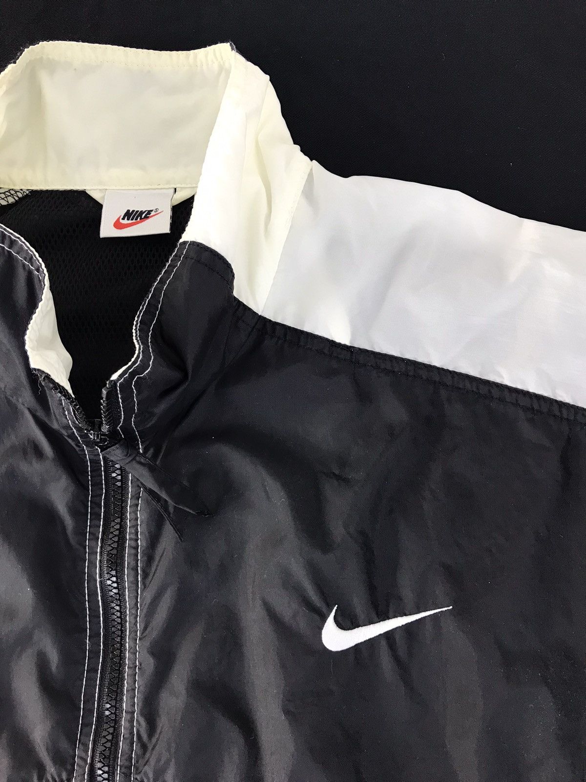 Nike × Vintage Nike Quilted Windbreakers Jacket Zip Up Big Embroidery Logo Size US XL / EU 56 / 4 - 4 Thumbnail