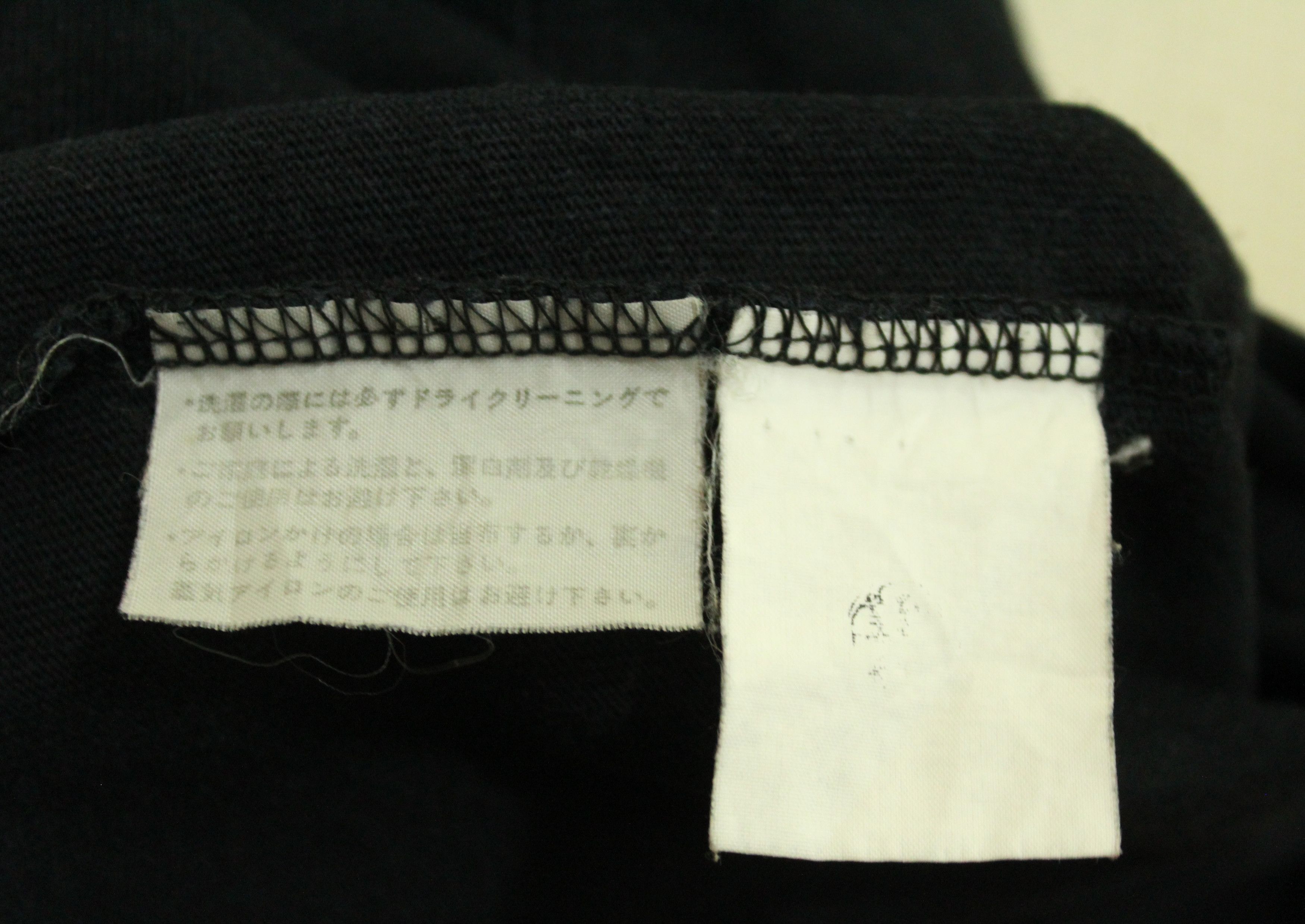 Comme des Garcons Homme Vintage COMME DES GARCONS Homme T Shirt Long Sleeve Size US M / EU 48-50 / 2 - 11 Thumbnail