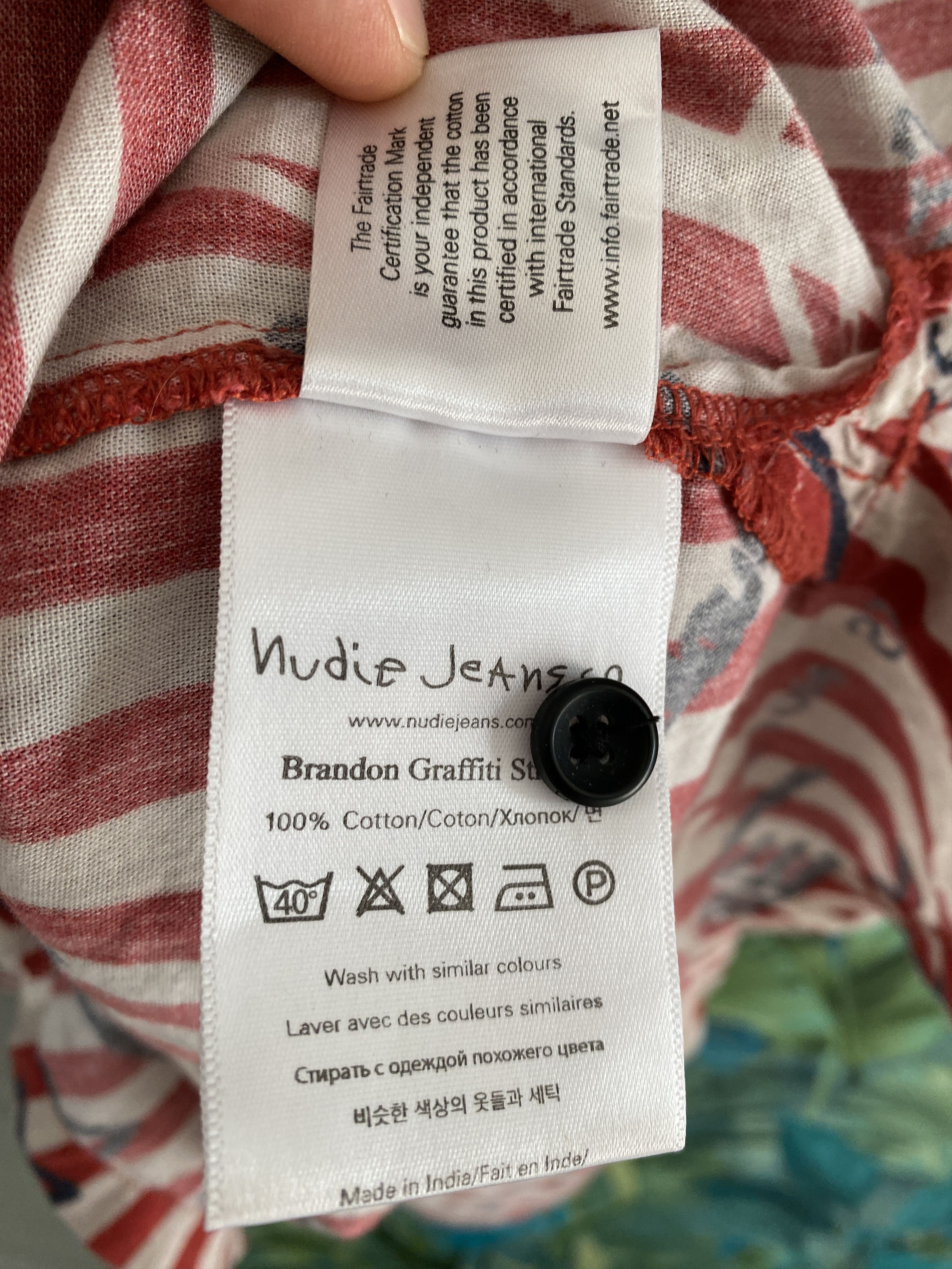 Nudie Jeans Nudie Jeans CO Brandon Graffiti Stripe SS shirt size L Size US L / EU 52-54 / 3 - 7 Thumbnail