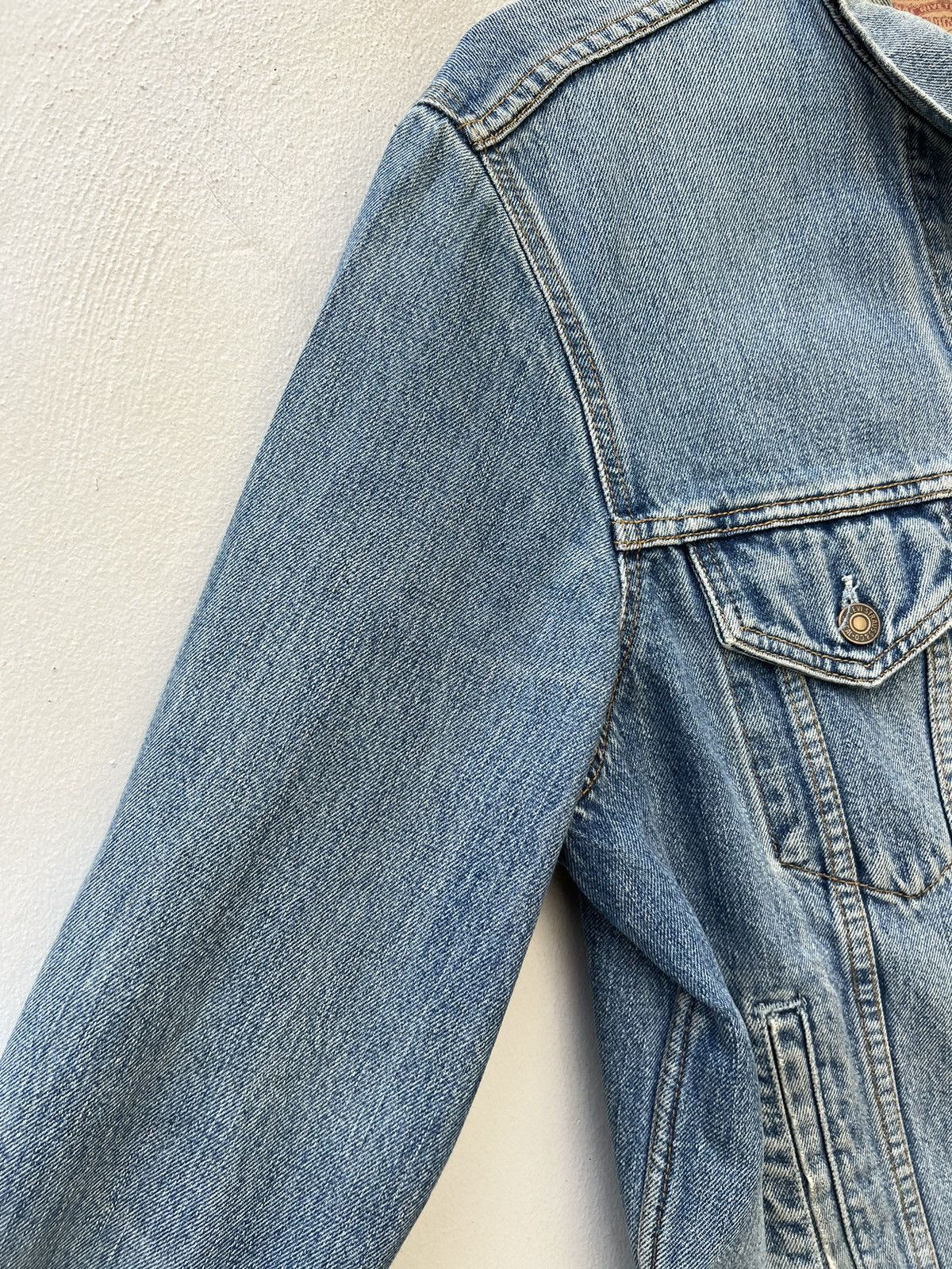 Levi's Trashed! VTG 1997 Levi’s Fade Distress Denim Trucker Jacket Size US L / EU 52-54 / 3 - 14 Thumbnail