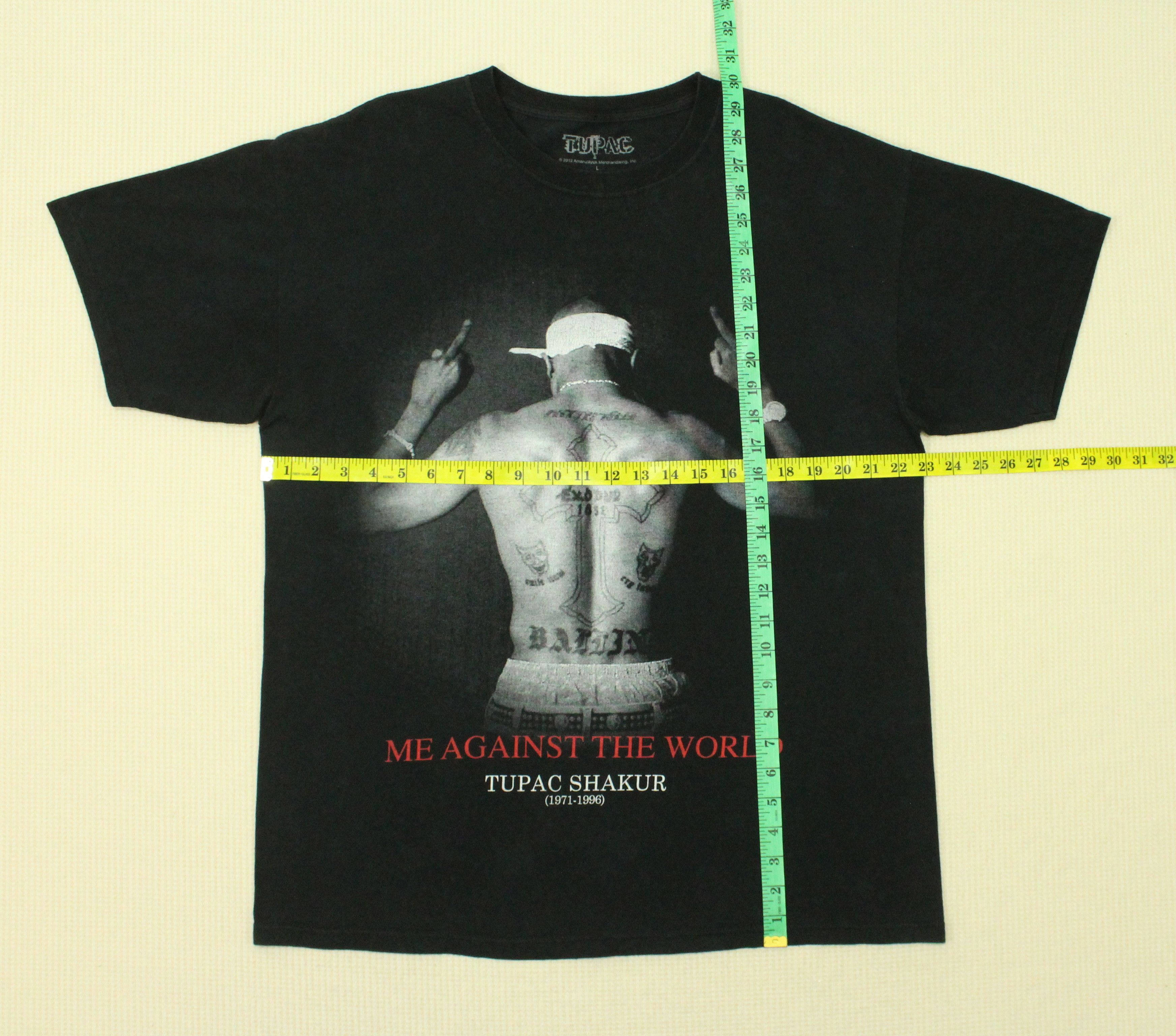 Band Tees × Rap Tees × Vintage TUPAC SHAKUR T Shirt Memorial Me Against The World 2012 Size US L / EU 52-54 / 3 - 13 Thumbnail