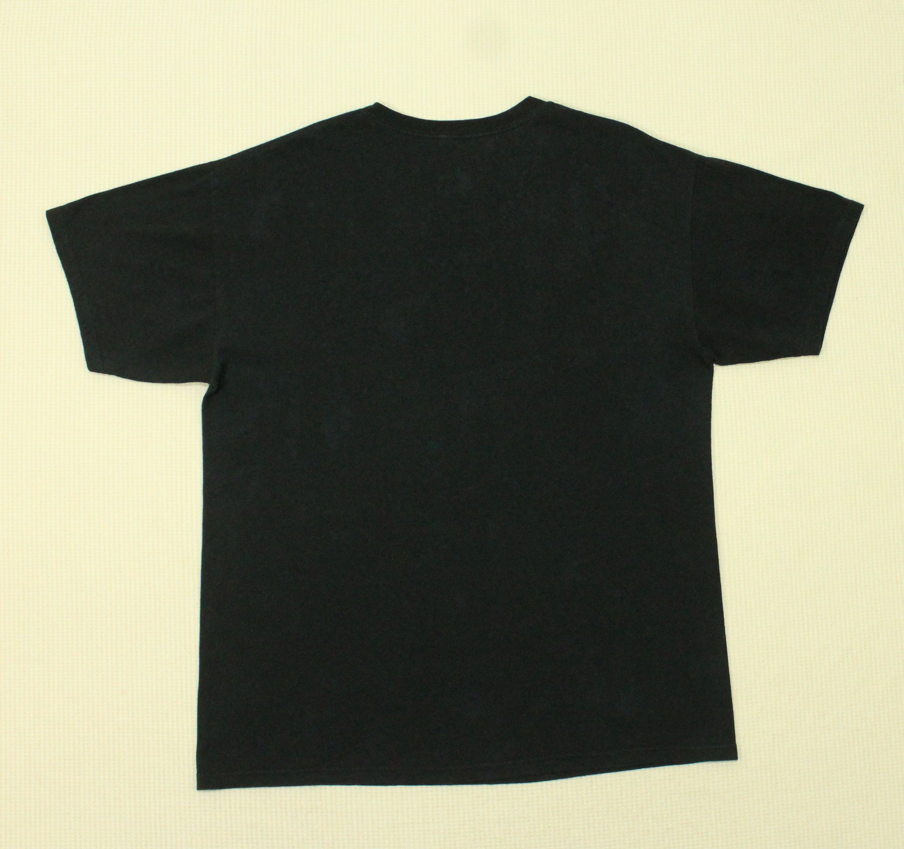 Band Tees × Rap Tees × Vintage TUPAC SHAKUR T Shirt Memorial Me Against The World 2012 Size US L / EU 52-54 / 3 - 5 Thumbnail
