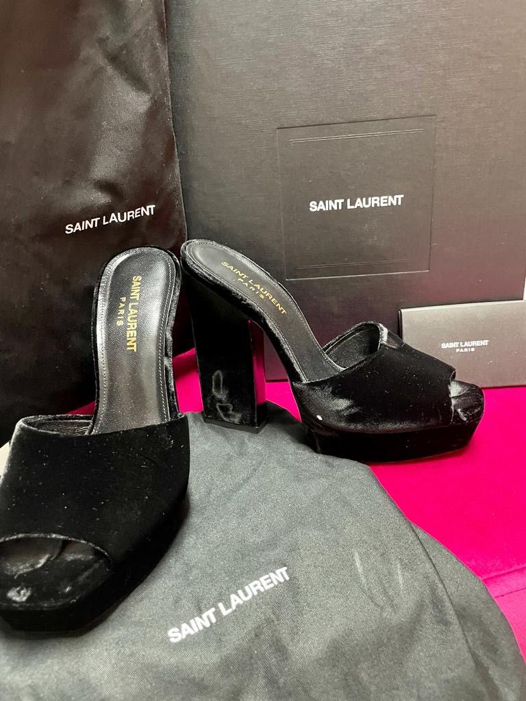 Yves Saint Laurent Velvet Nero Heels - Main Image