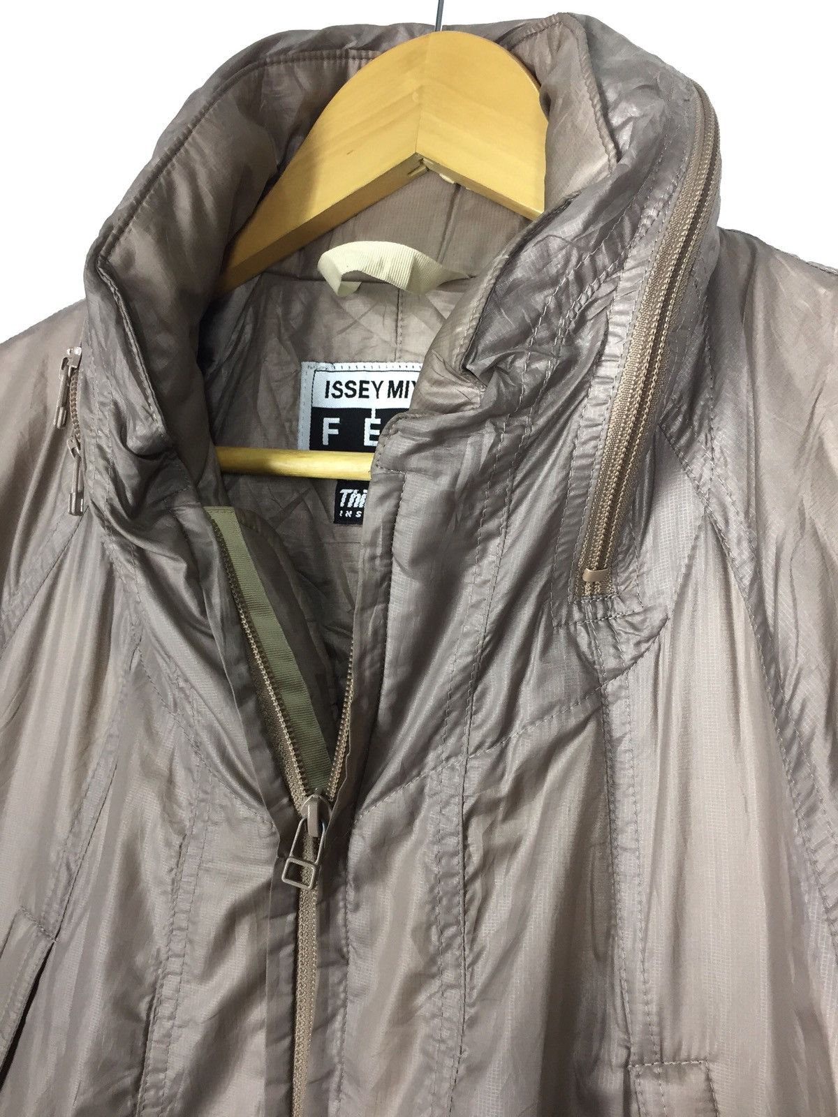 Issey Miyake ISSEY MIYAKE THINSULATE NYLON JACKET Size ONE SIZE - 6 Thumbnail