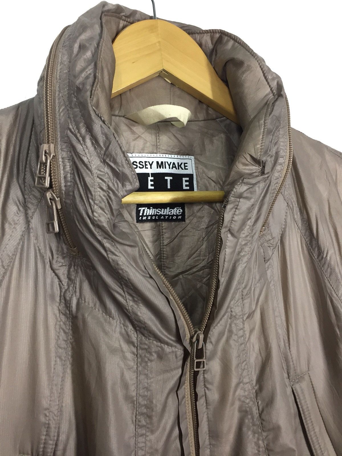 Issey Miyake ISSEY MIYAKE THINSULATE NYLON JACKET Size ONE SIZE - 2 Thumbnail
