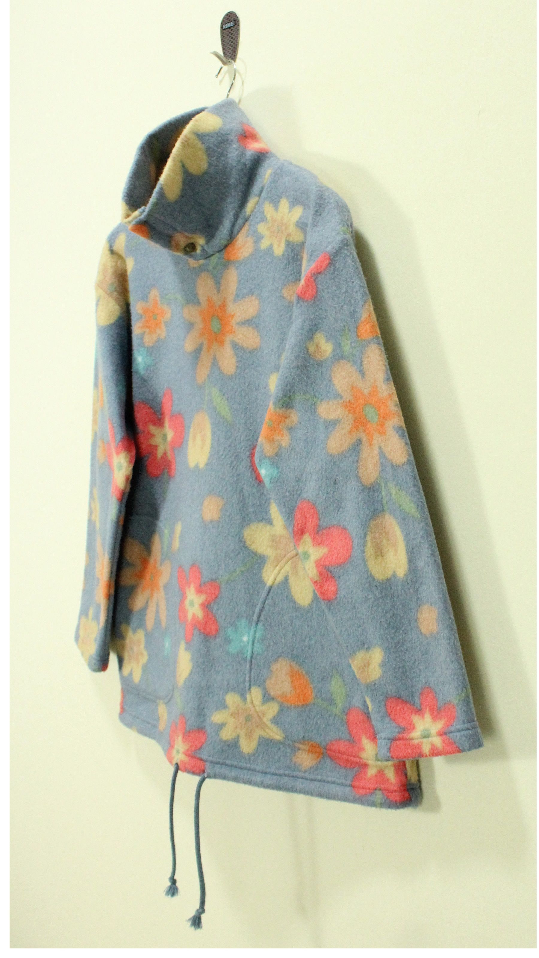 Japanese Brand Vintage C.P Fleece Sports Flowers Floral Fleece Pullover Size US M / EU 48-50 / 2 - 2 Thumbnail