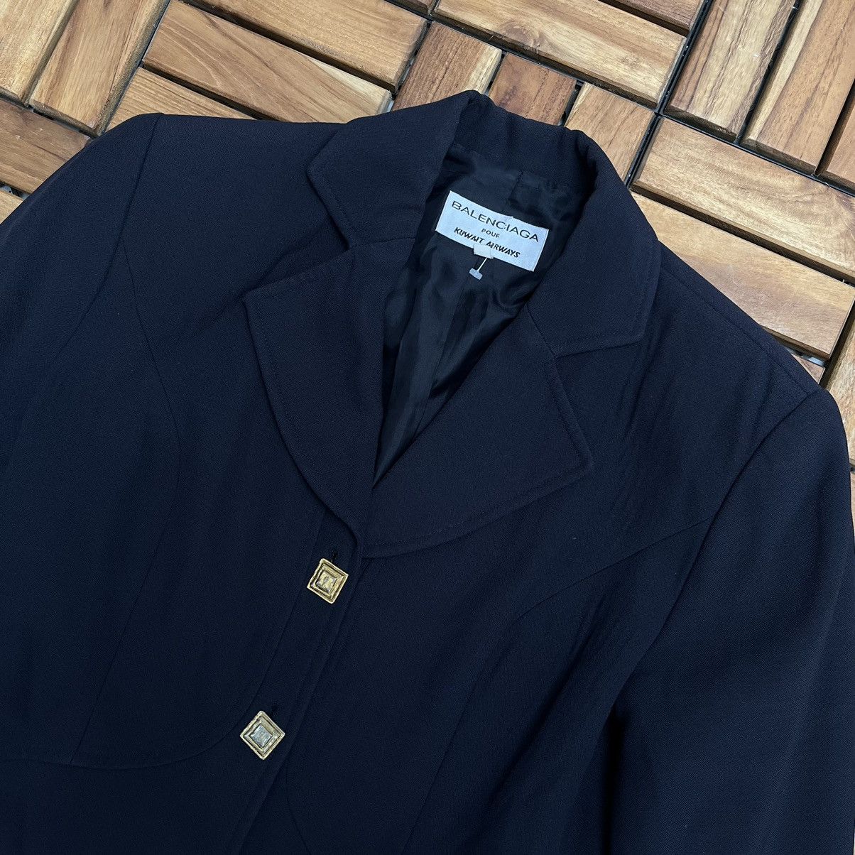 Balenciaga Vintage Rare Balenciaga Kuwaits Airways Blazers Size M / US 6-8 / IT 42-44 - 2 Thumbnail