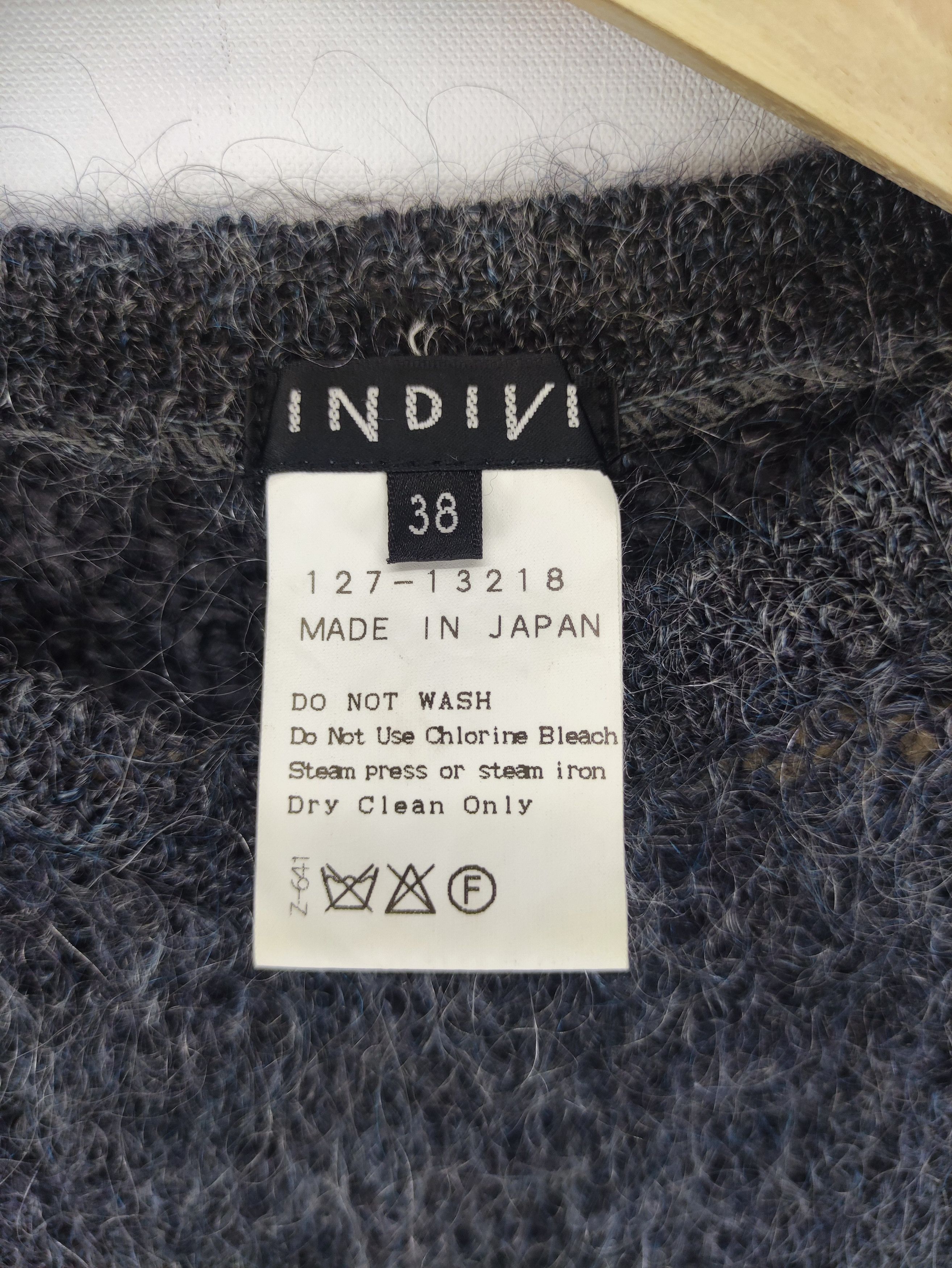 Japanese Brand Vintage Indivi Fuzzy Wool Sweater Size S / US 4 / IT 40 - 3 Thumbnail