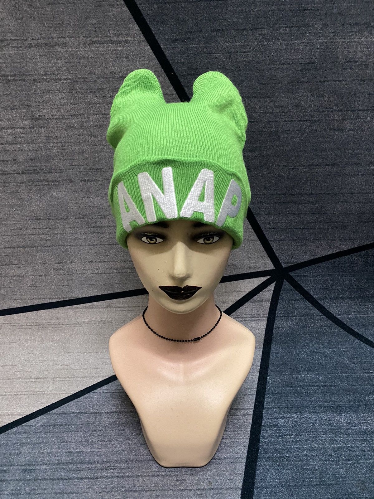 Japanese Brand Japanese Brand ANAP Bunny Horn Beanie Hat Size ONE SIZE - 1 Thumbnail