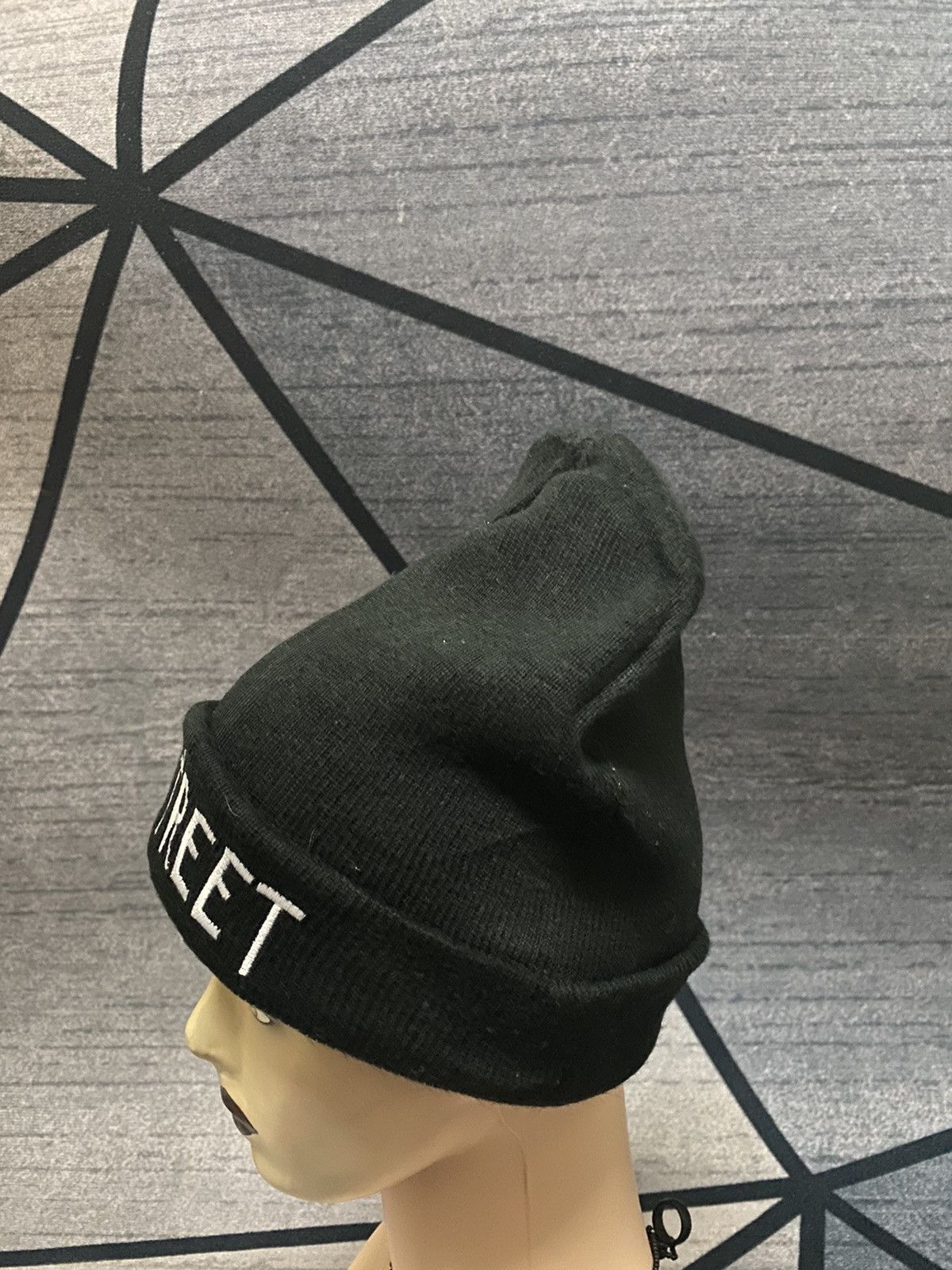 Japanese Brand Japanese Brand Go Street Embroidered Beanie Hat Size ONE SIZE - 4 Thumbnail