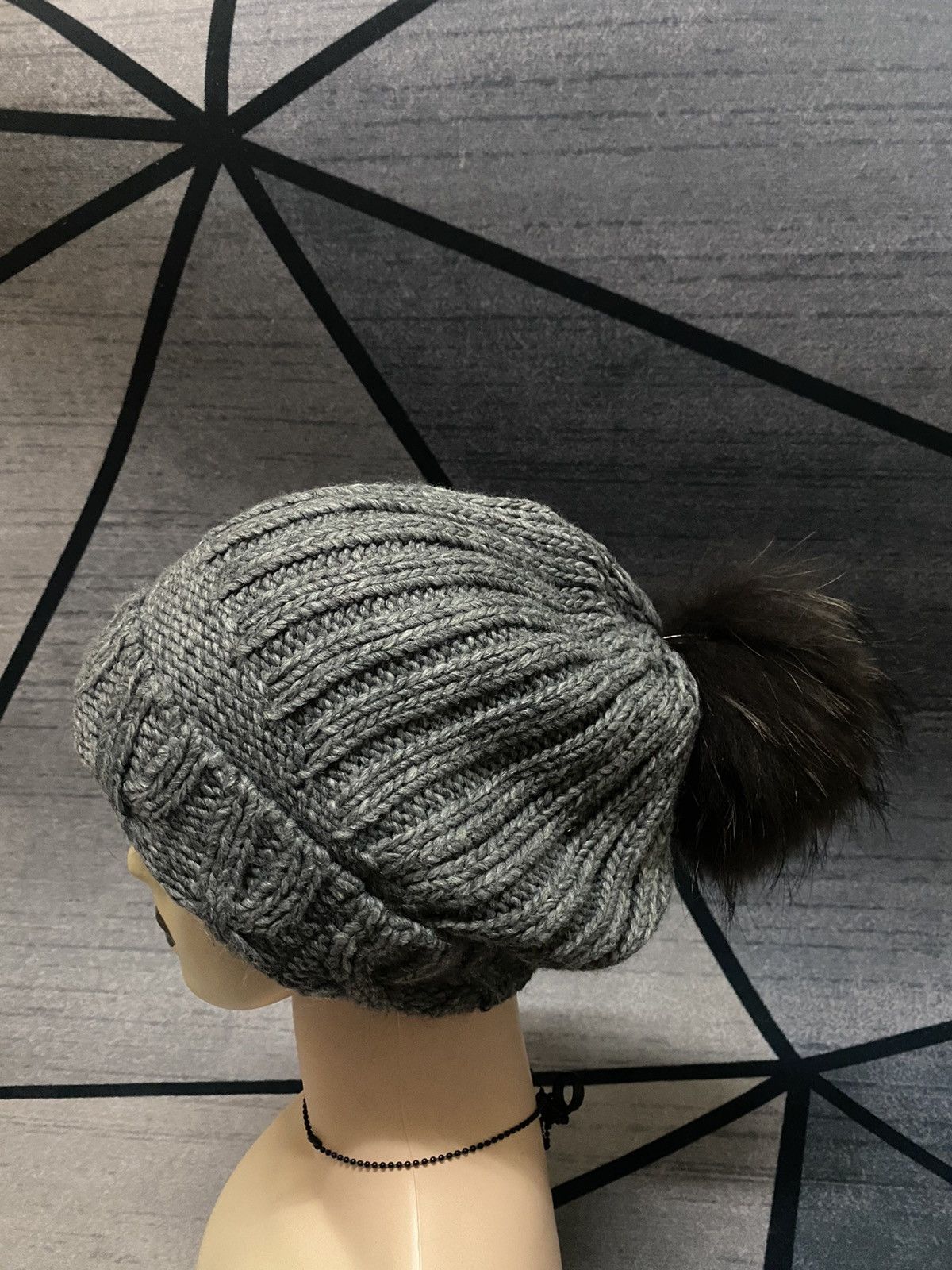 Other FERRUCCIO VECCHI Knitted Beanie Hat Size ONE SIZE - 2 Thumbnail
