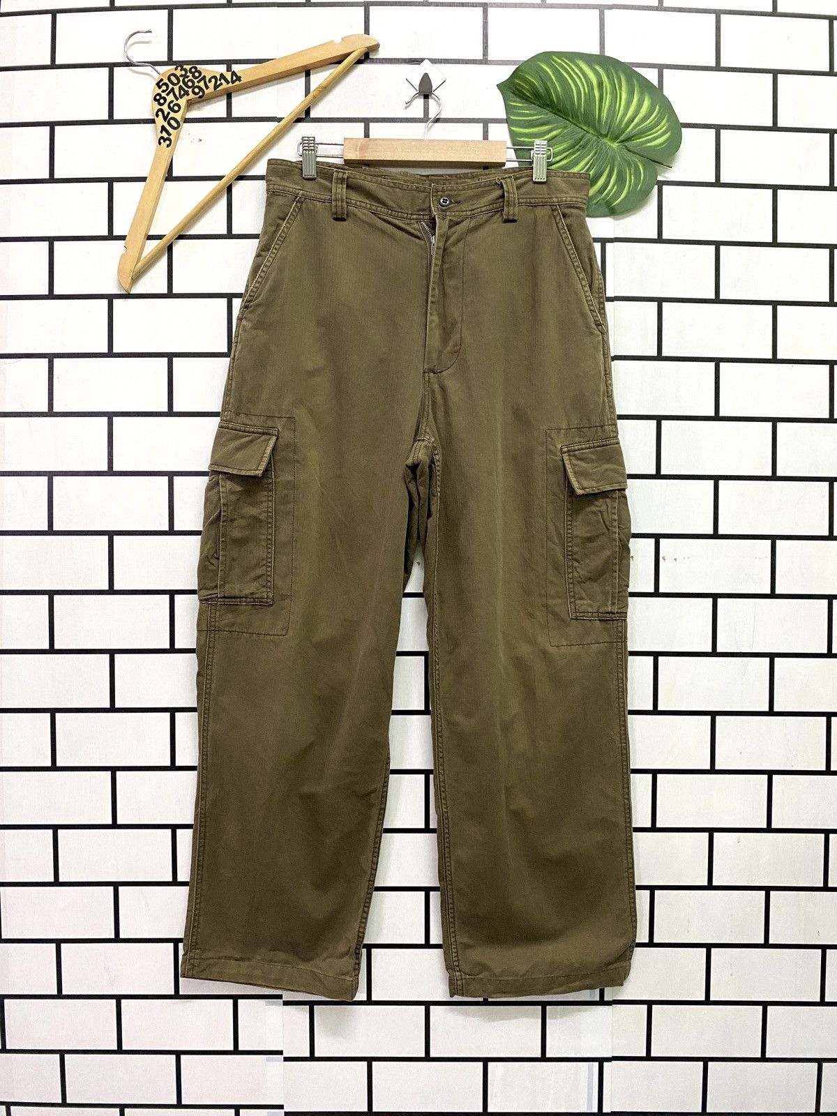 image of Polo Ralph Lauren Polo Sport Ralph Laurent Multipocket Cargo Pants in Brown, Men's (Size 30)