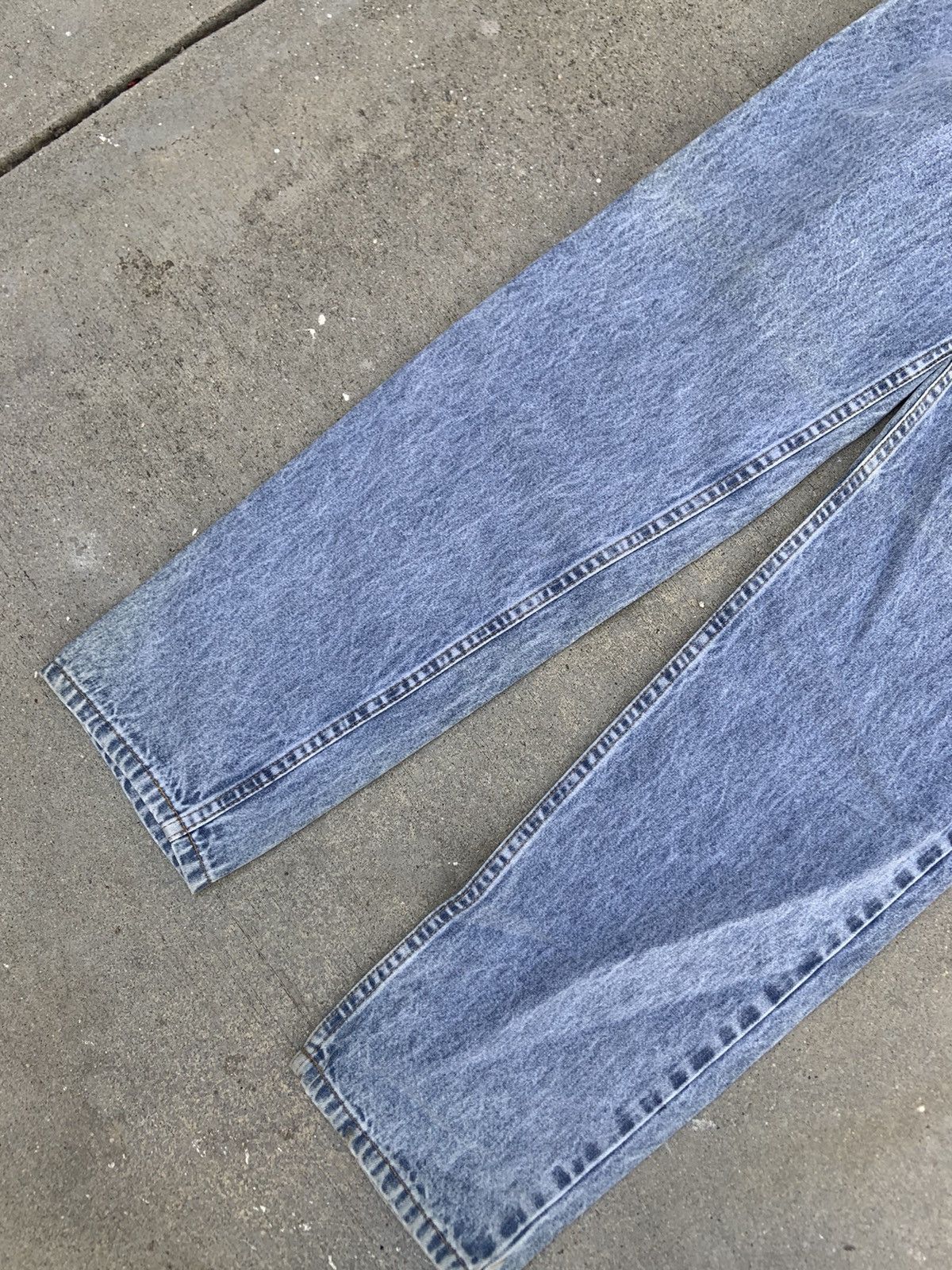 Levi's Vintage relaxed fit levis denim jeans orange tab Size US 31 - 3 Thumbnail