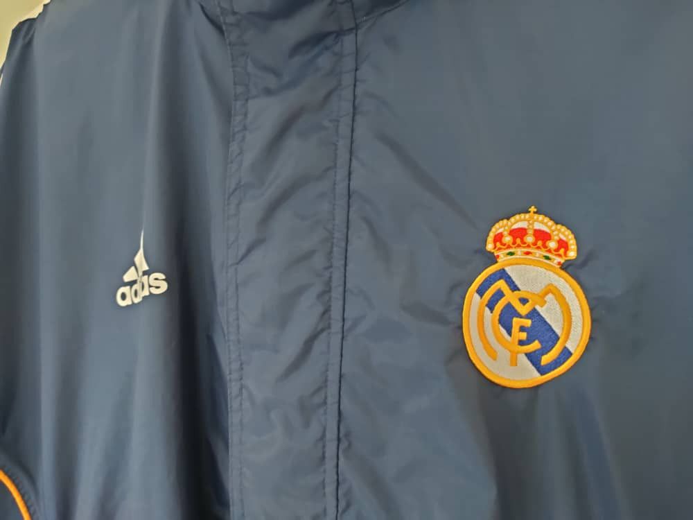 Vintage ❎ Vintage Adidas x Real Madrid Windbreaker Size US L / EU 52-54 / 3 - 6 Thumbnail