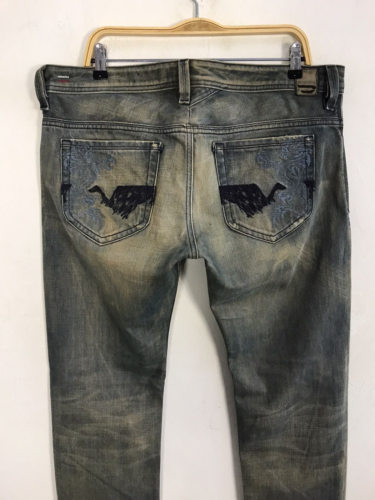 Diesel × Vintage Vintage Diesel Industry Back Side Pocket Art Jeans Style Size US 39 - 10 Thumbnail