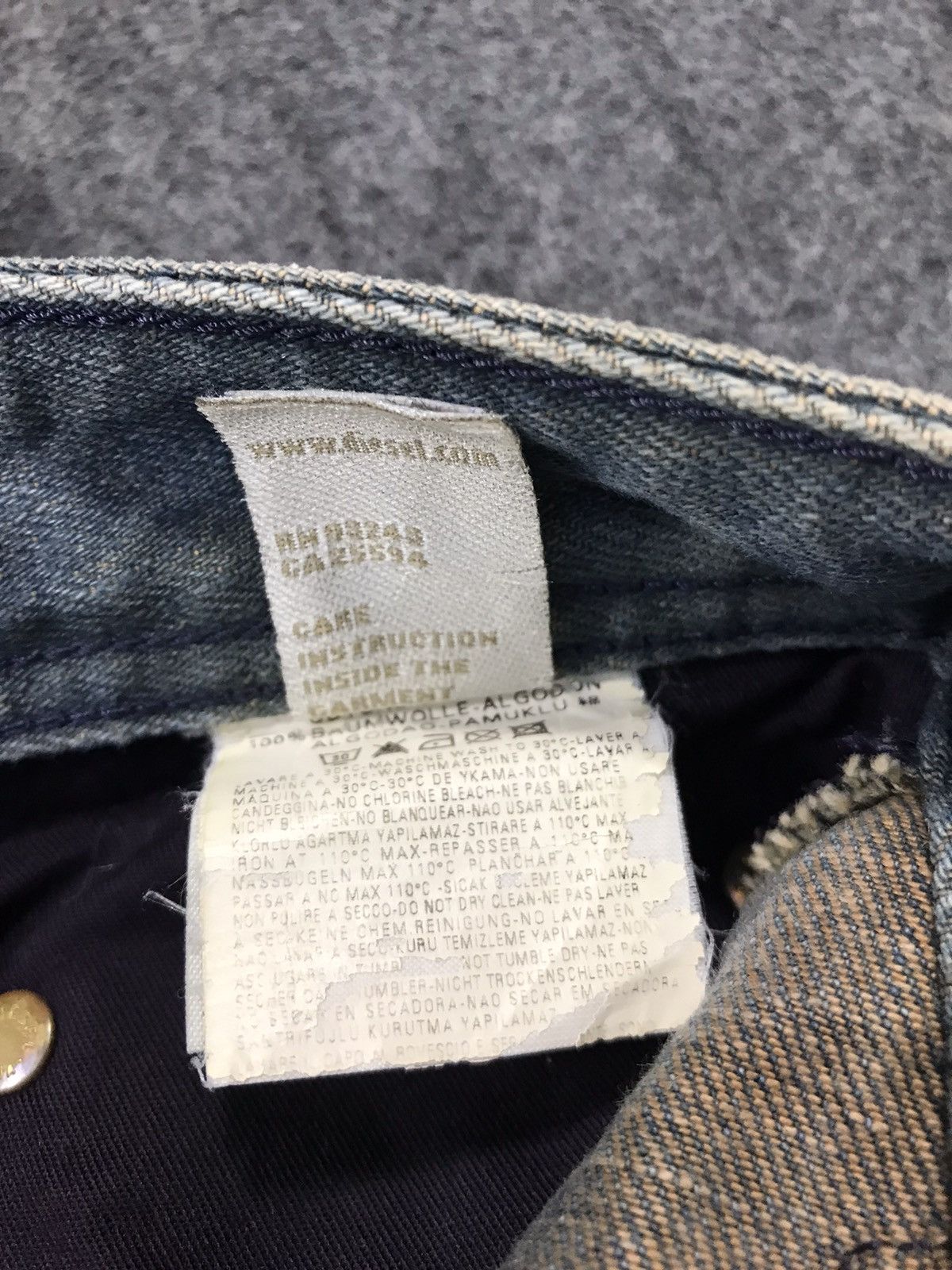 Diesel × Vintage Vintage Diesel Industry Back Side Pocket Art Jeans Style Size US 39 - 16 Thumbnail