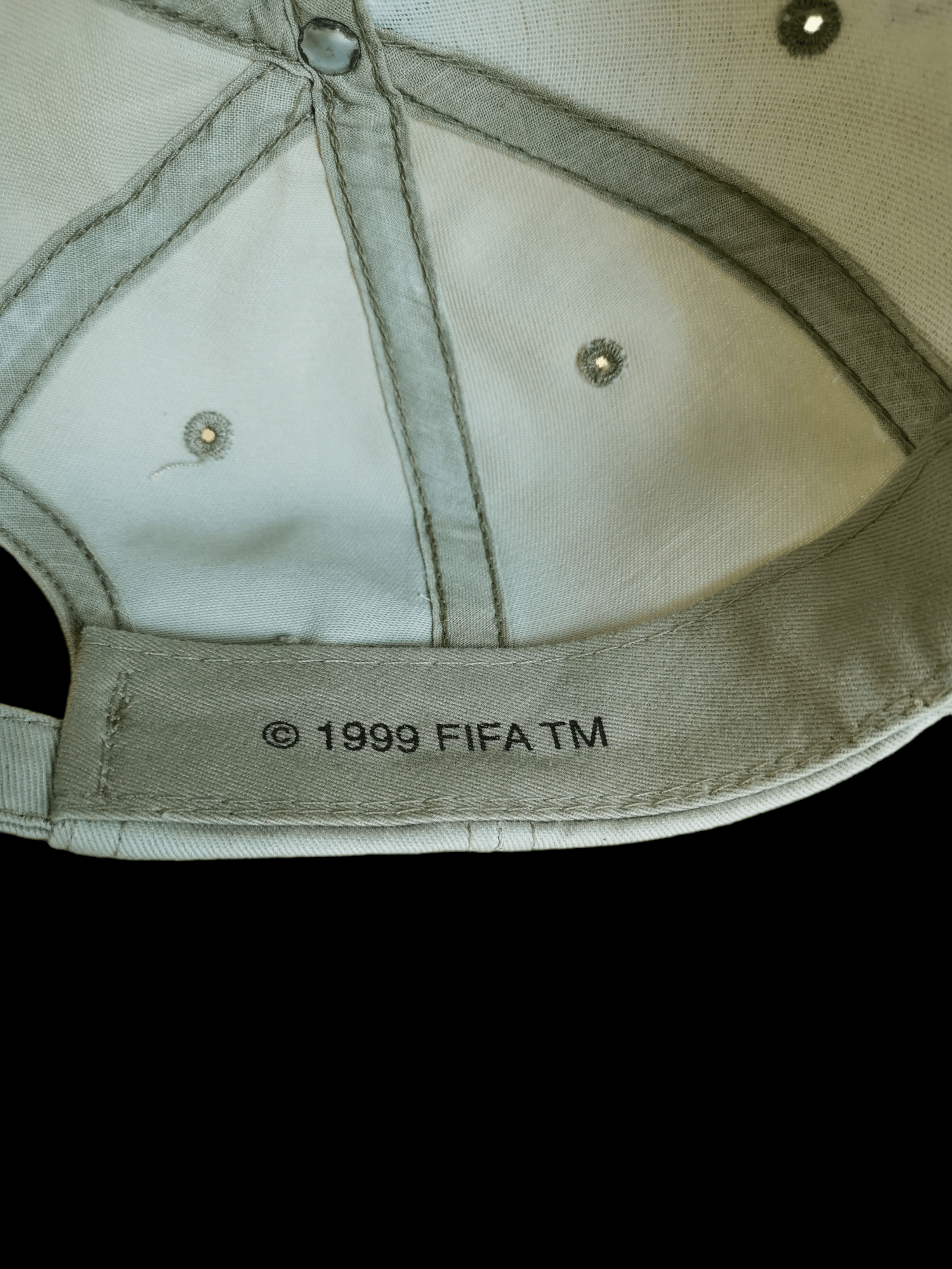Budweiser 🔥4 MONTHS SALE🔥 1999 FIFA WORLD CUP BUDWEISER KOREA JAPAN Size ONE SIZE - 6 Thumbnail