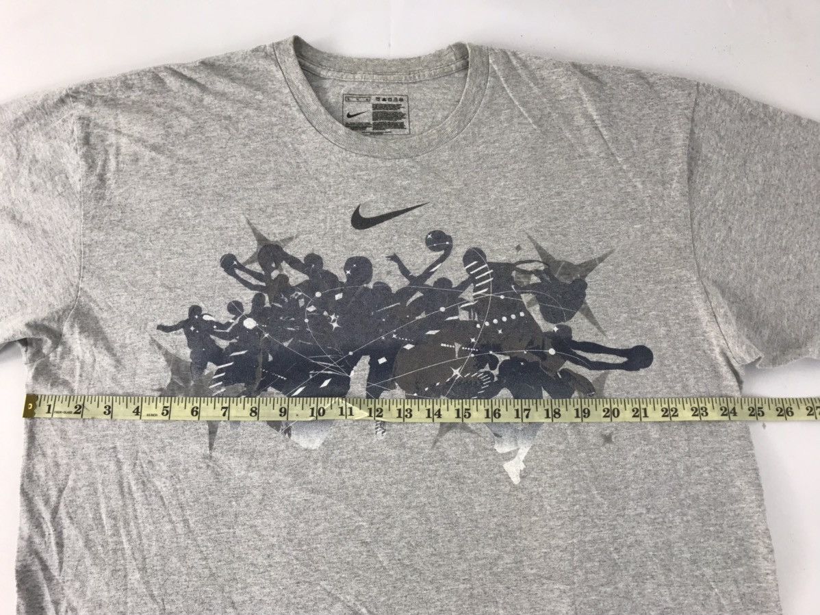 Nike The Nike Flight Basketball Screen Printed Tee T-shirt Size US XL / EU 56 / 4 - 6 Thumbnail
