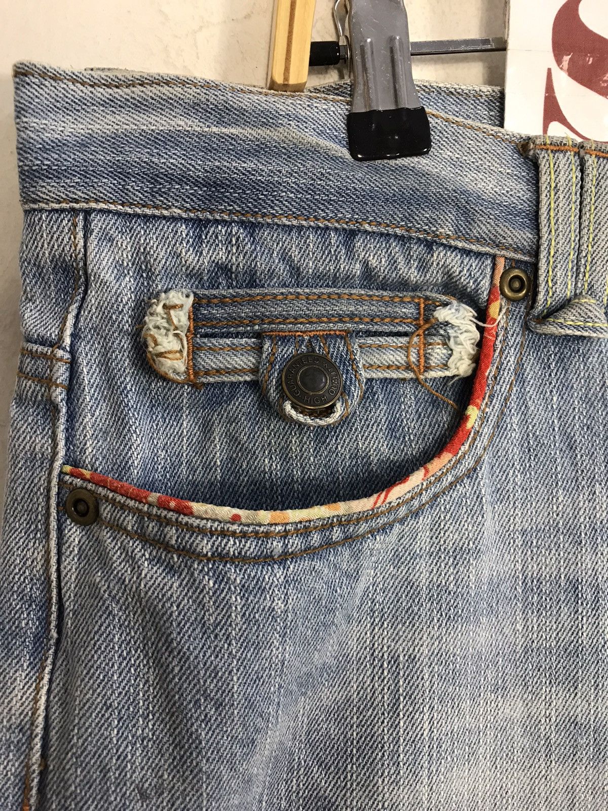 Japanese Brand × Vintage Vintage Printed Japanese Samurai Light Wash Jeans Design Size US 37 - 10 Thumbnail