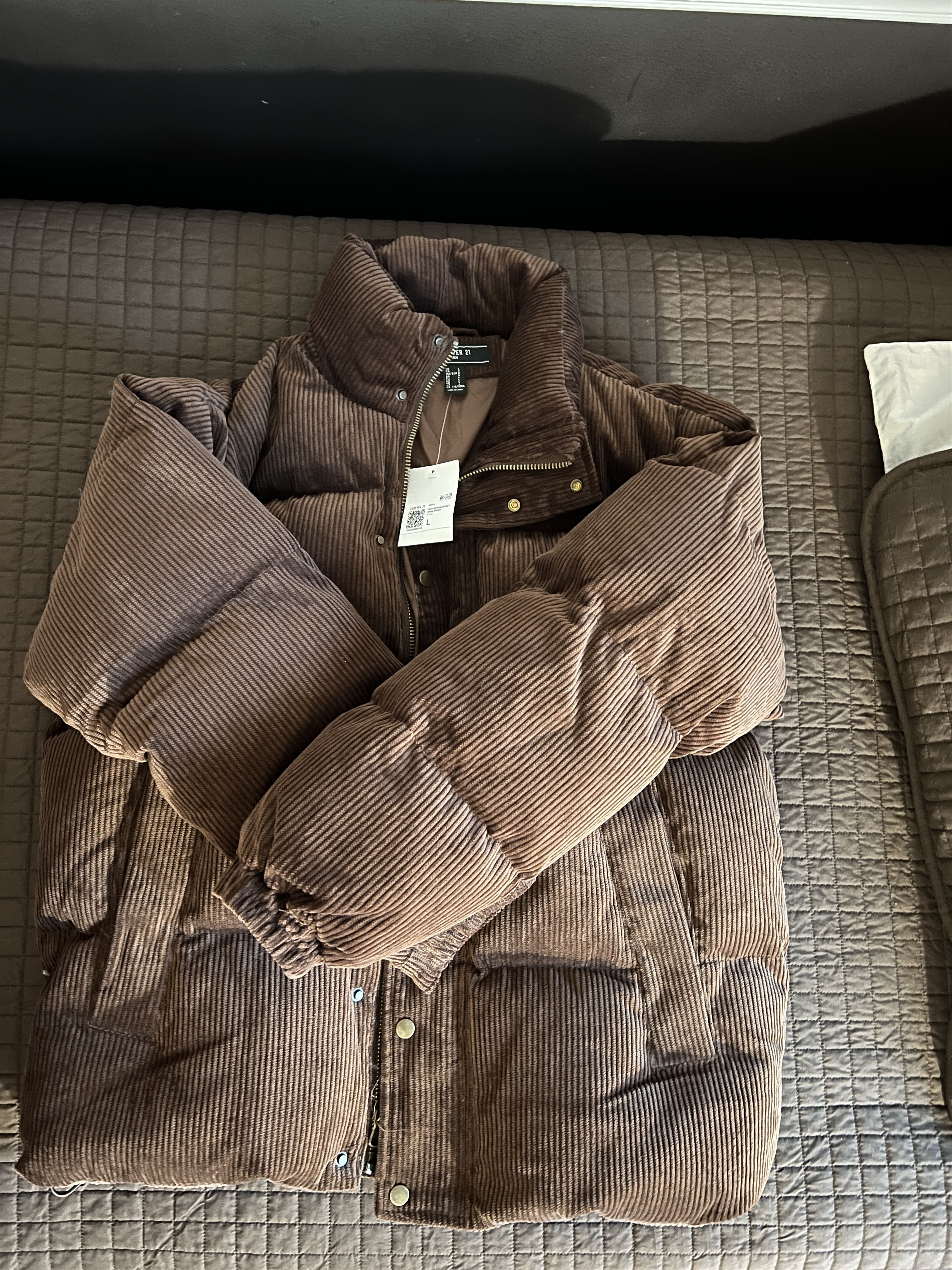 Forever 21 Corduroy Puffer Jacket Brown Sz L Size US L / EU 52-54 / 3 - 1 Thumbnail