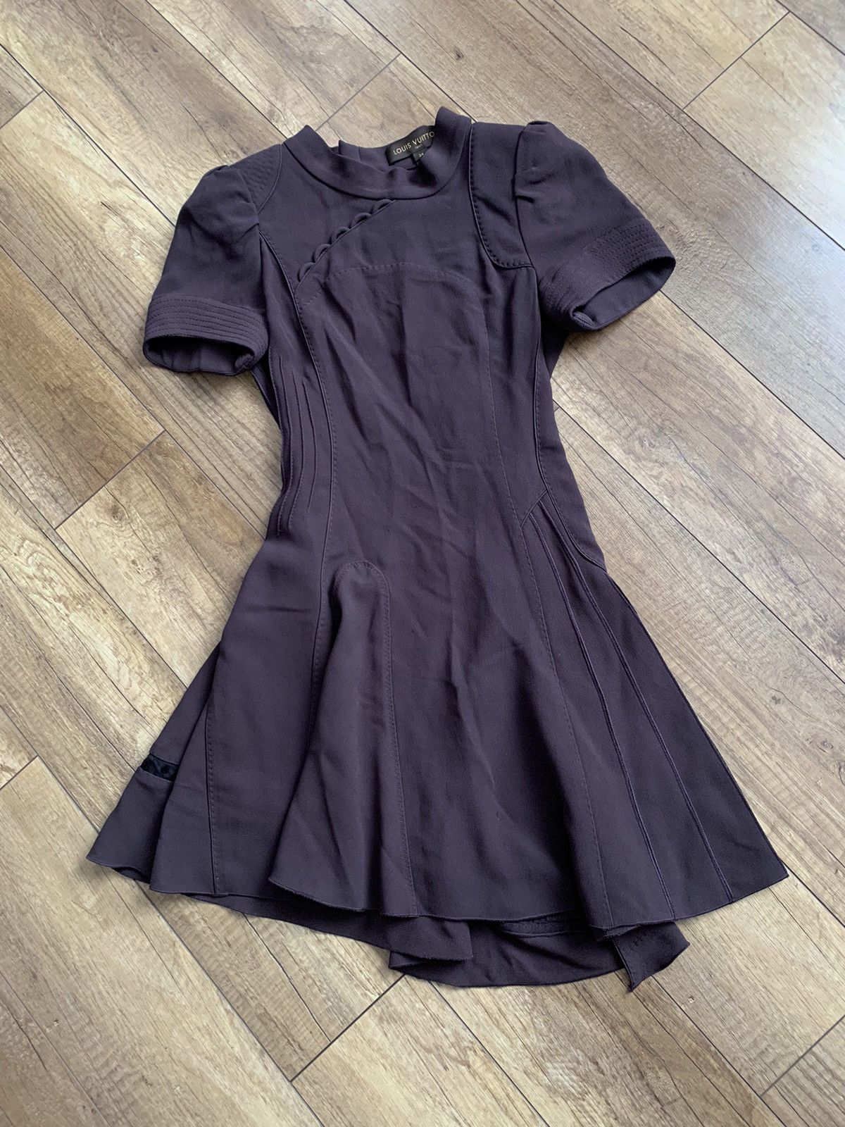 Louis Vuitton Louis Vuitton Paris Dress LV Size XS / US 0-2 / IT 36-38 - 2 Thumbnail