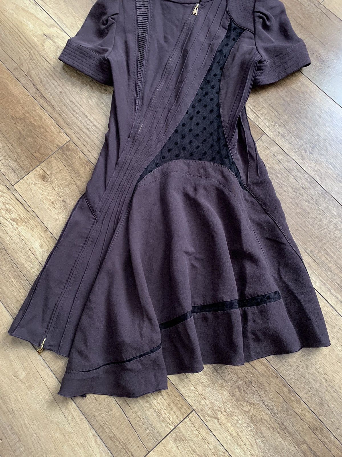 Louis Vuitton Louis Vuitton Paris Dress LV Size XS / US 0-2 / IT 36-38 - 9 Thumbnail