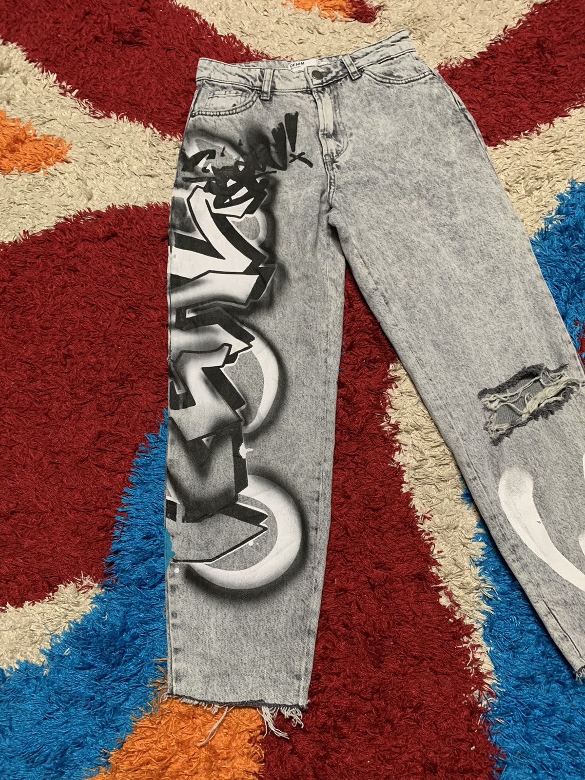 Bershka BERSHKA DISTRESSED JEANS DENIM Size US 26 / EU 42 - 4 Thumbnail