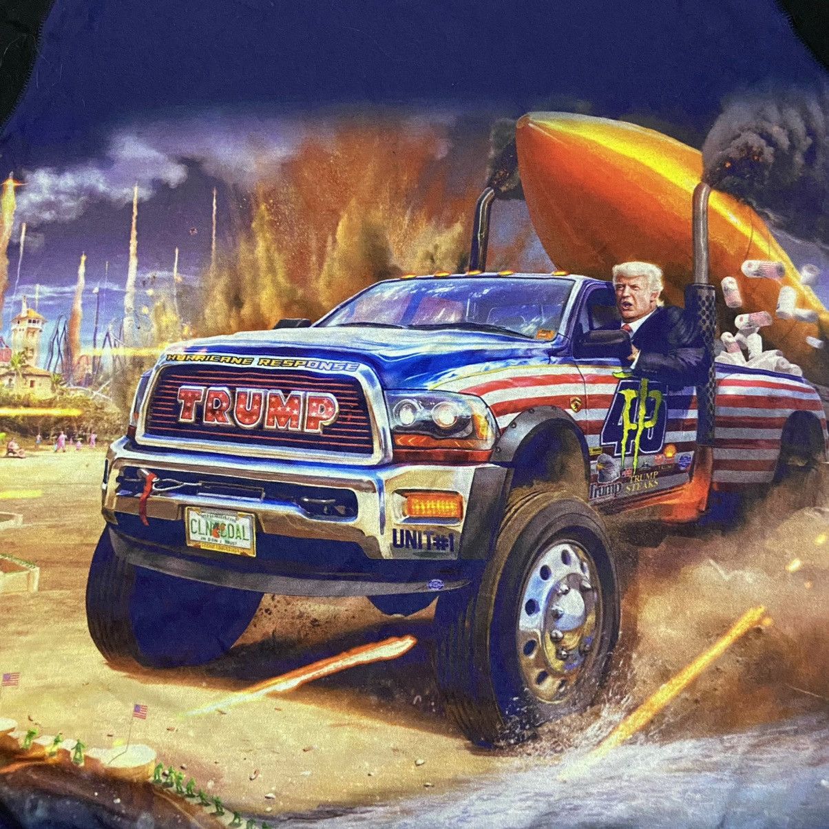 Donald Trump Donald trump tshirt overprints Size US L / EU 52-54 / 3 - 2 Thumbnail