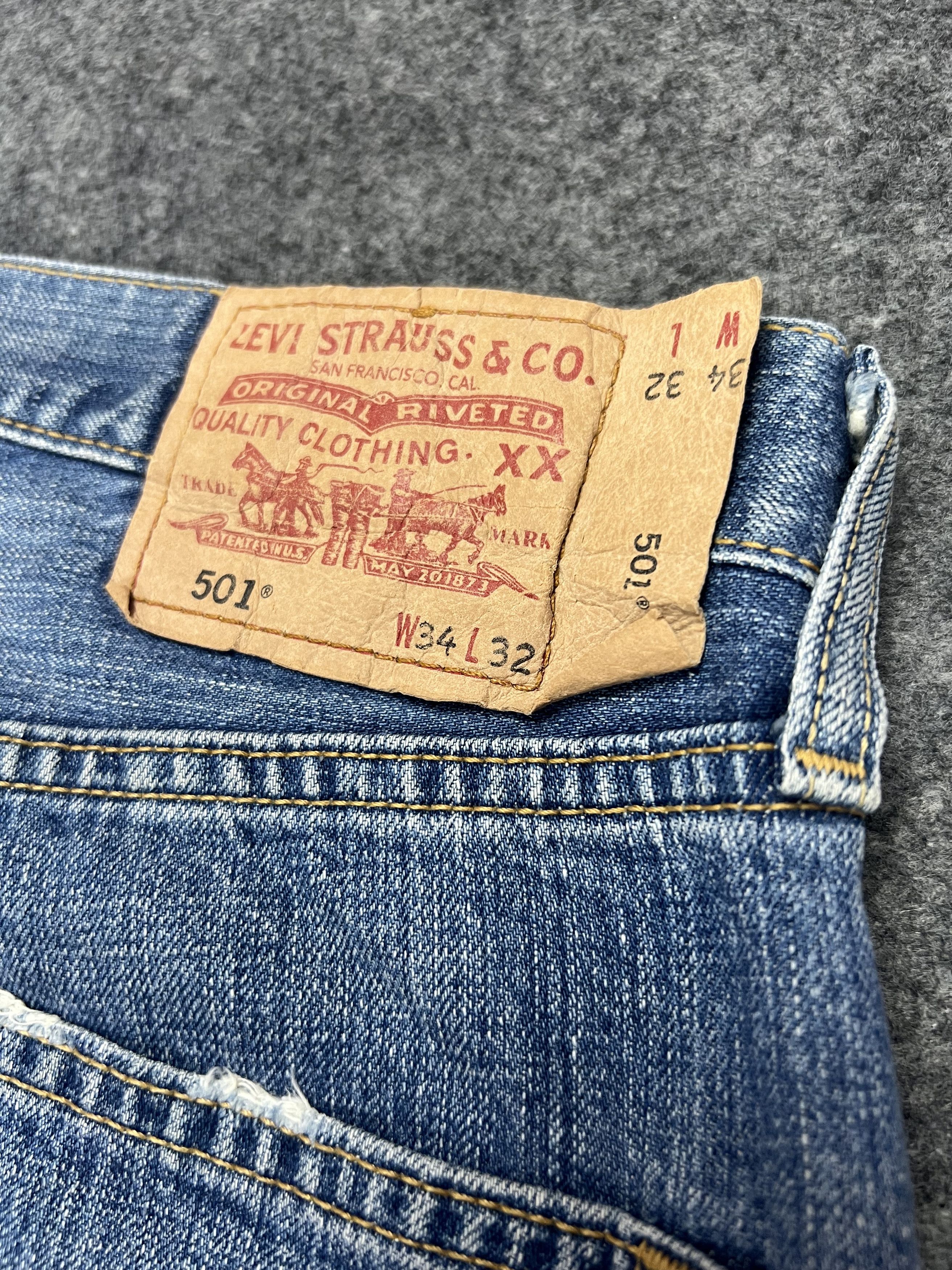 Levi's × Vintage Distressed Levis 501 jeans Size US 34 / EU 50 - 12 Thumbnail