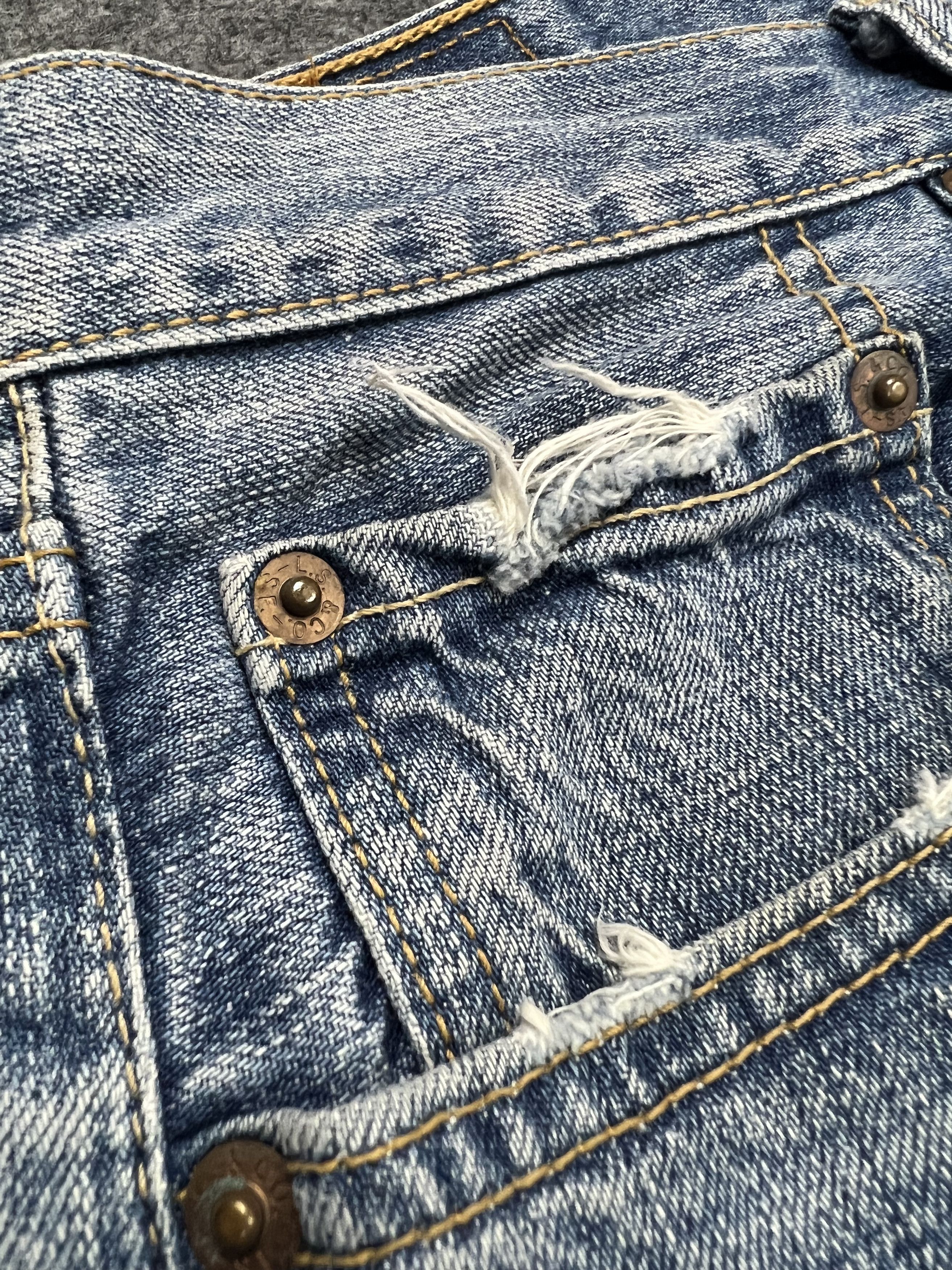 Levi's × Vintage Distressed Levis 501 jeans Size US 34 / EU 50 - 4 Thumbnail