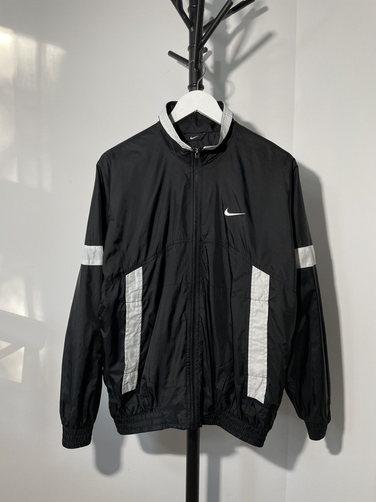 Nike × Vintage Nike Vintage Nylon Big Swoosh Logo Light Olympic Jacket Size US S / EU 44-46 / 1 - 1 Thumbnail