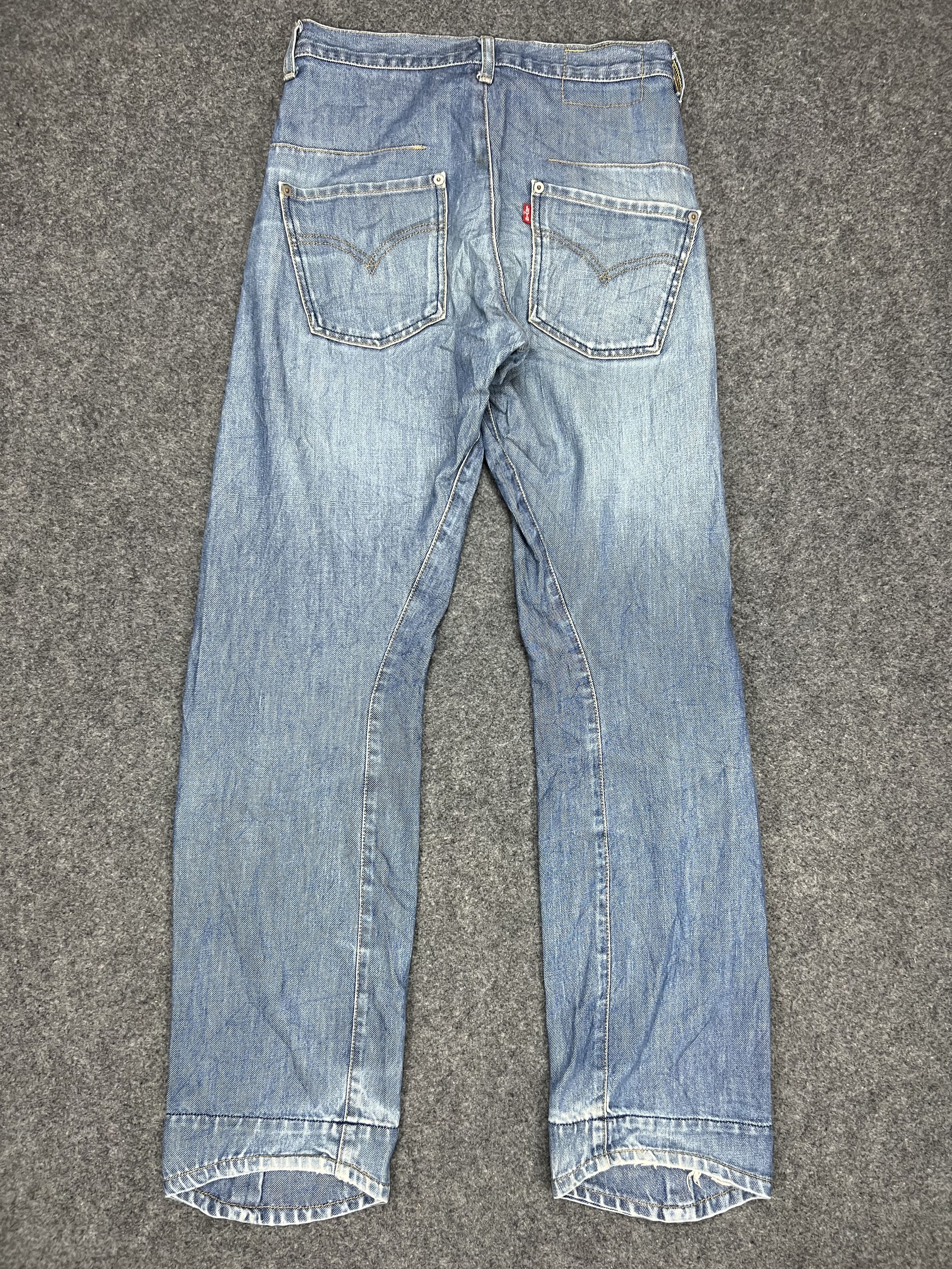 image of Denim Co x Levis Levi's Enginereed Vintage Distressed in Blue, Men's (Size 29)