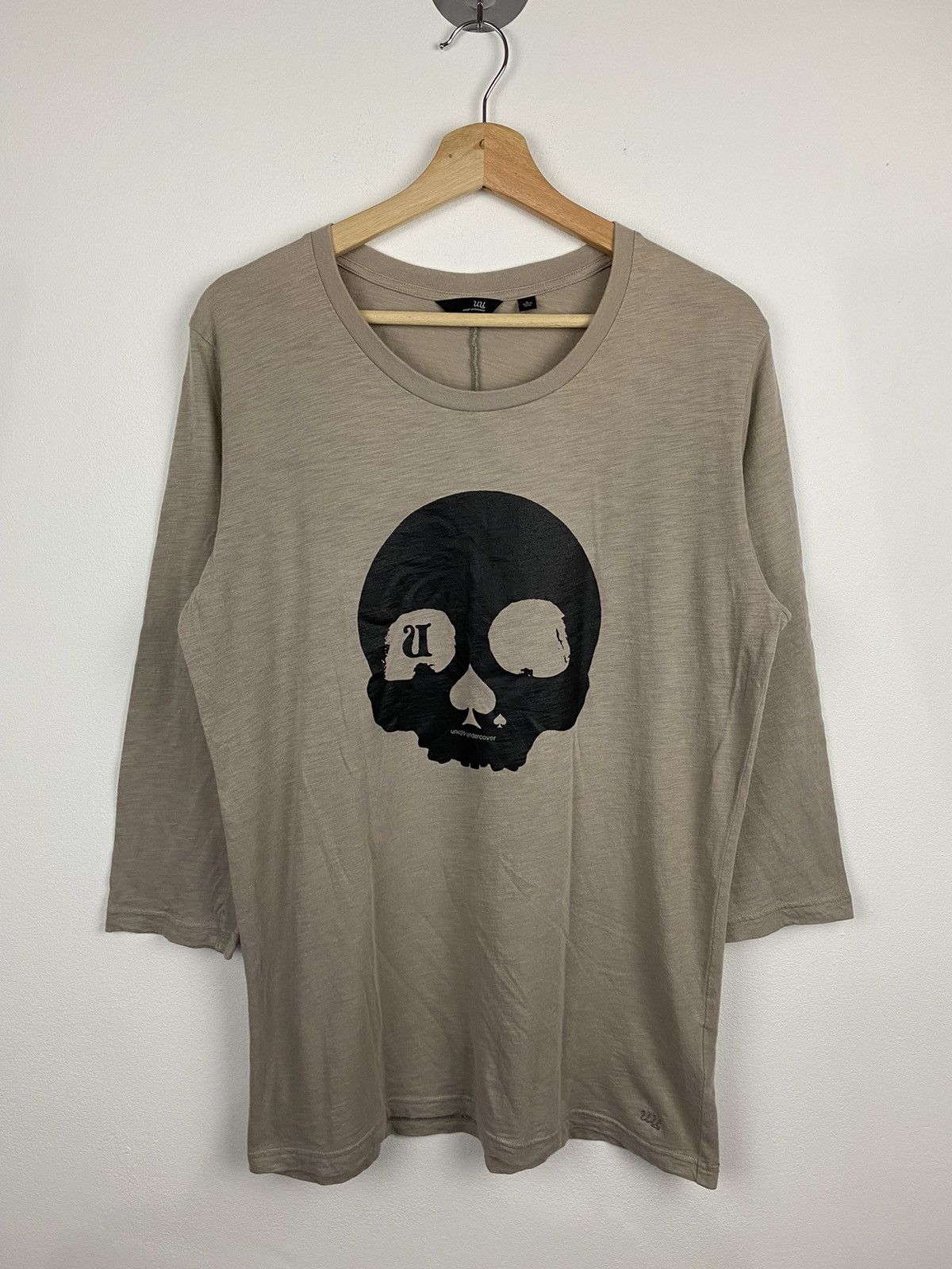 Japanese Brand Uniqlo Undercover Longsleeve T-shirt Size US L / EU 52-54 / 3 - 1 Thumbnail