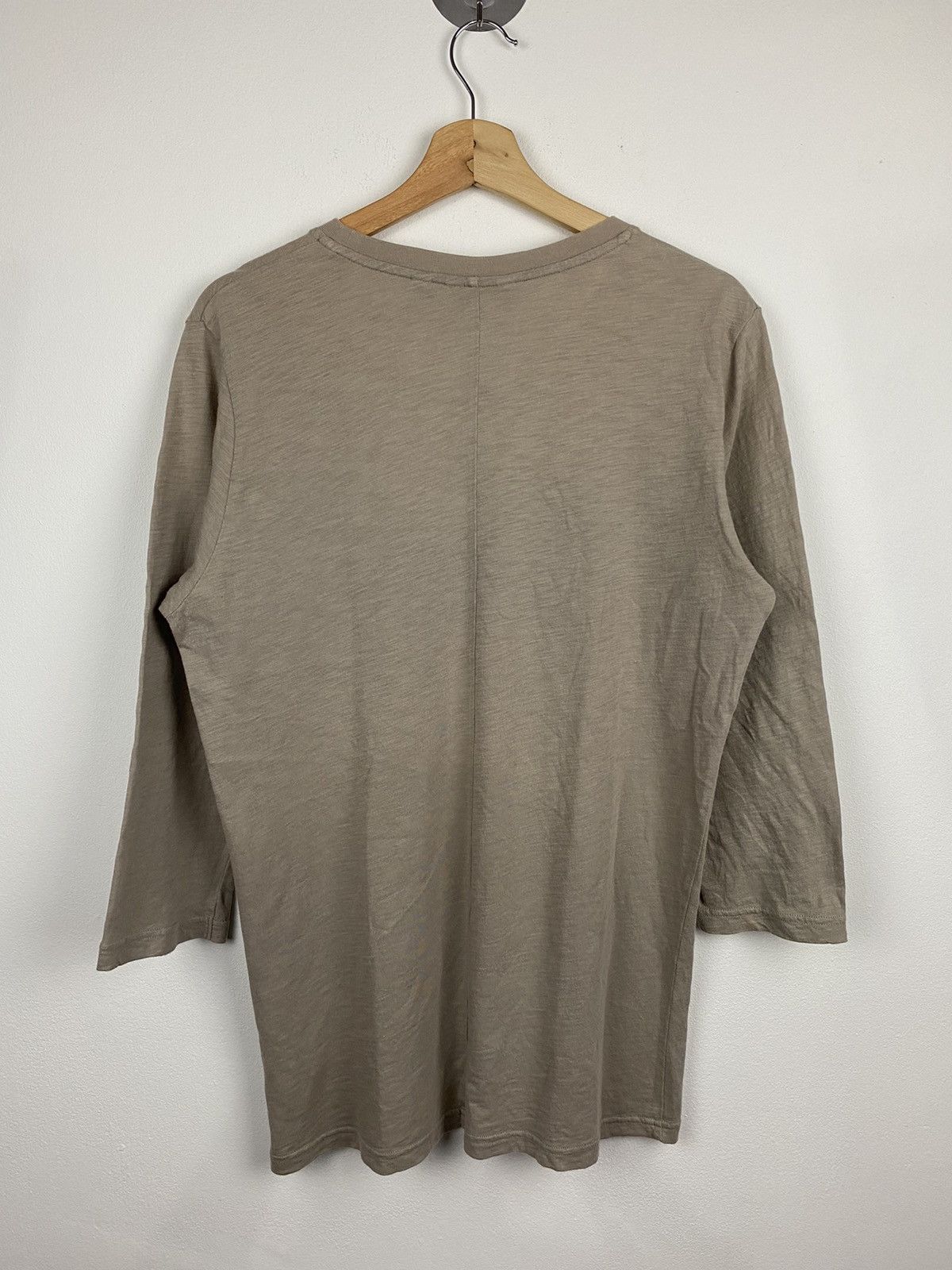 Japanese Brand Uniqlo Undercover Longsleeve T-shirt Size US L / EU 52-54 / 3 - 10 Thumbnail