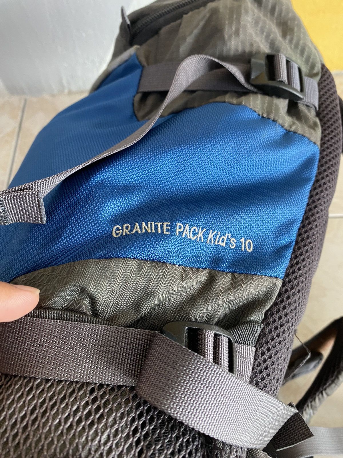 Japanese Brand MONTBELL ZERO POINT HIking Kids Size Bag Bagpack Outdoor Size ONE SIZE - 7 Thumbnail
