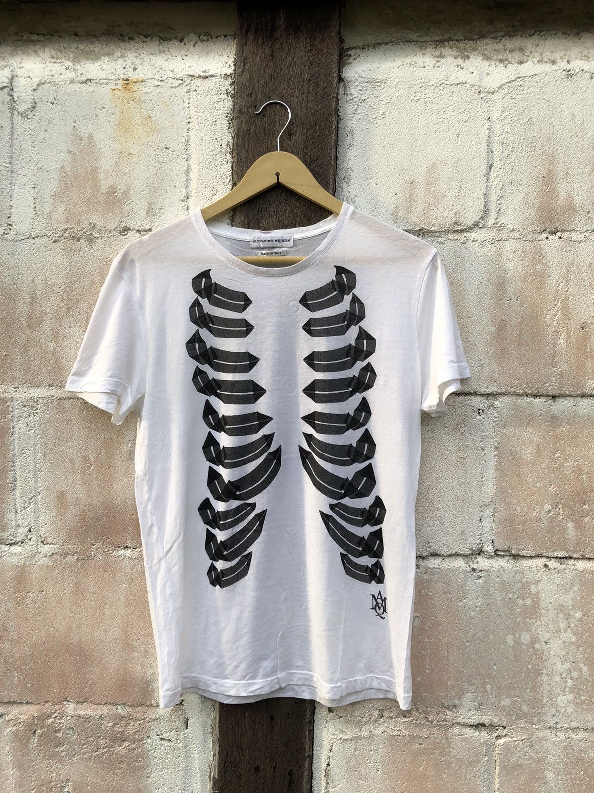 Alexander McQueen Alexander MQueen Skulls T Shirt Size S / US 4 / IT 40 - 3 Thumbnail