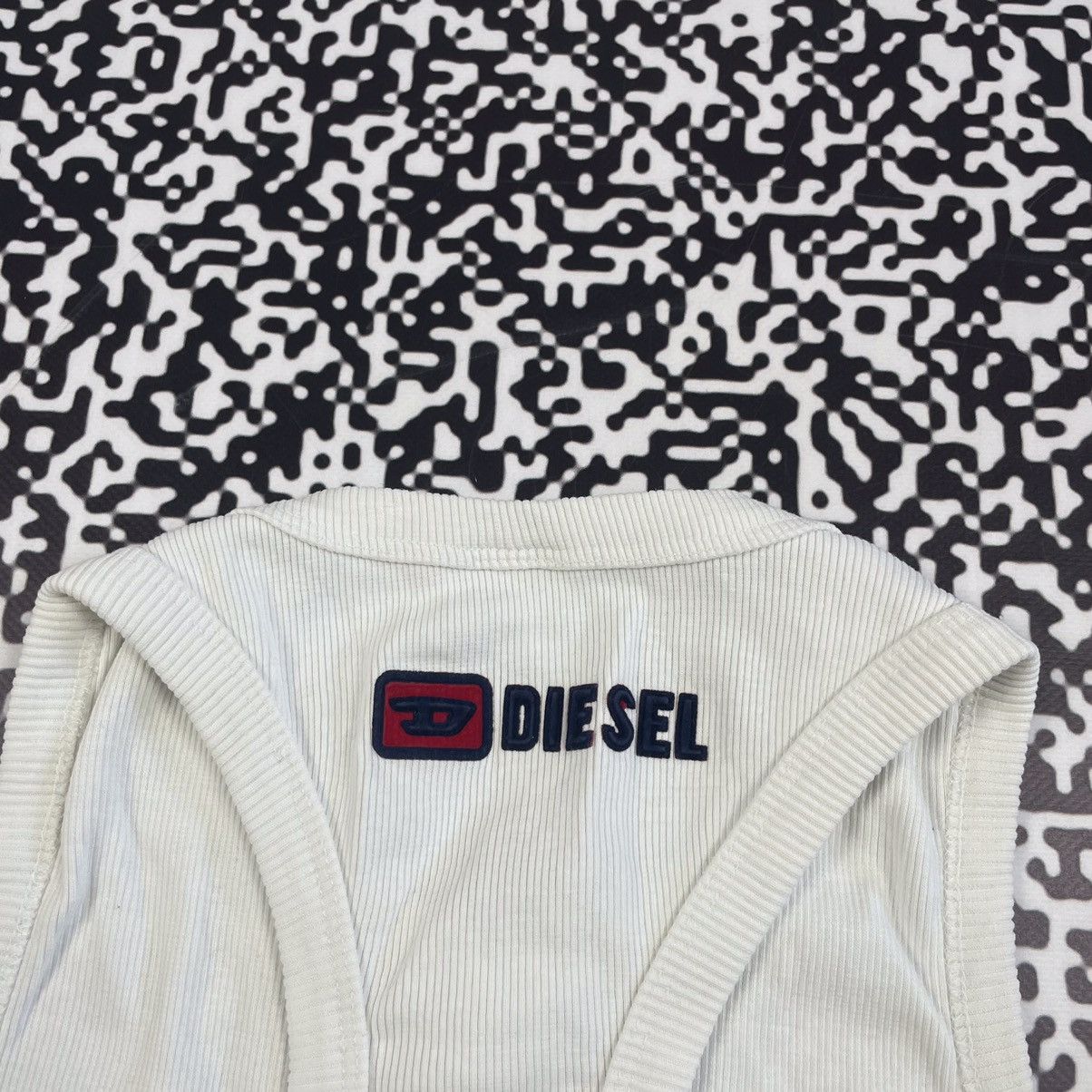 Diesel × Vintage Vintage 90s Diesel Sleeveless Casual Y2K Style Size S / US 4 / IT 40 - 7 Thumbnail