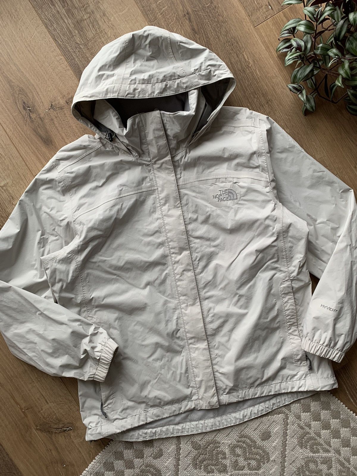 The North Face Vintage The North Face HyVent Light Jacket Size L / US 10 / IT 46 - 3 Thumbnail