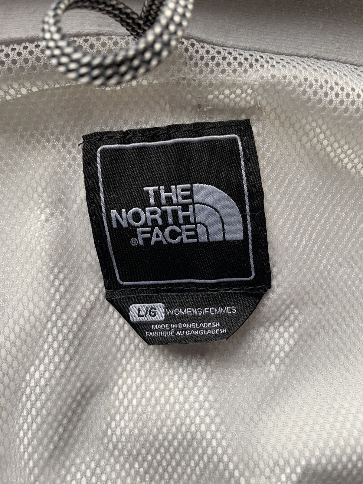 The North Face Vintage The North Face HyVent Light Jacket Size L / US 10 / IT 46 - 10 Thumbnail