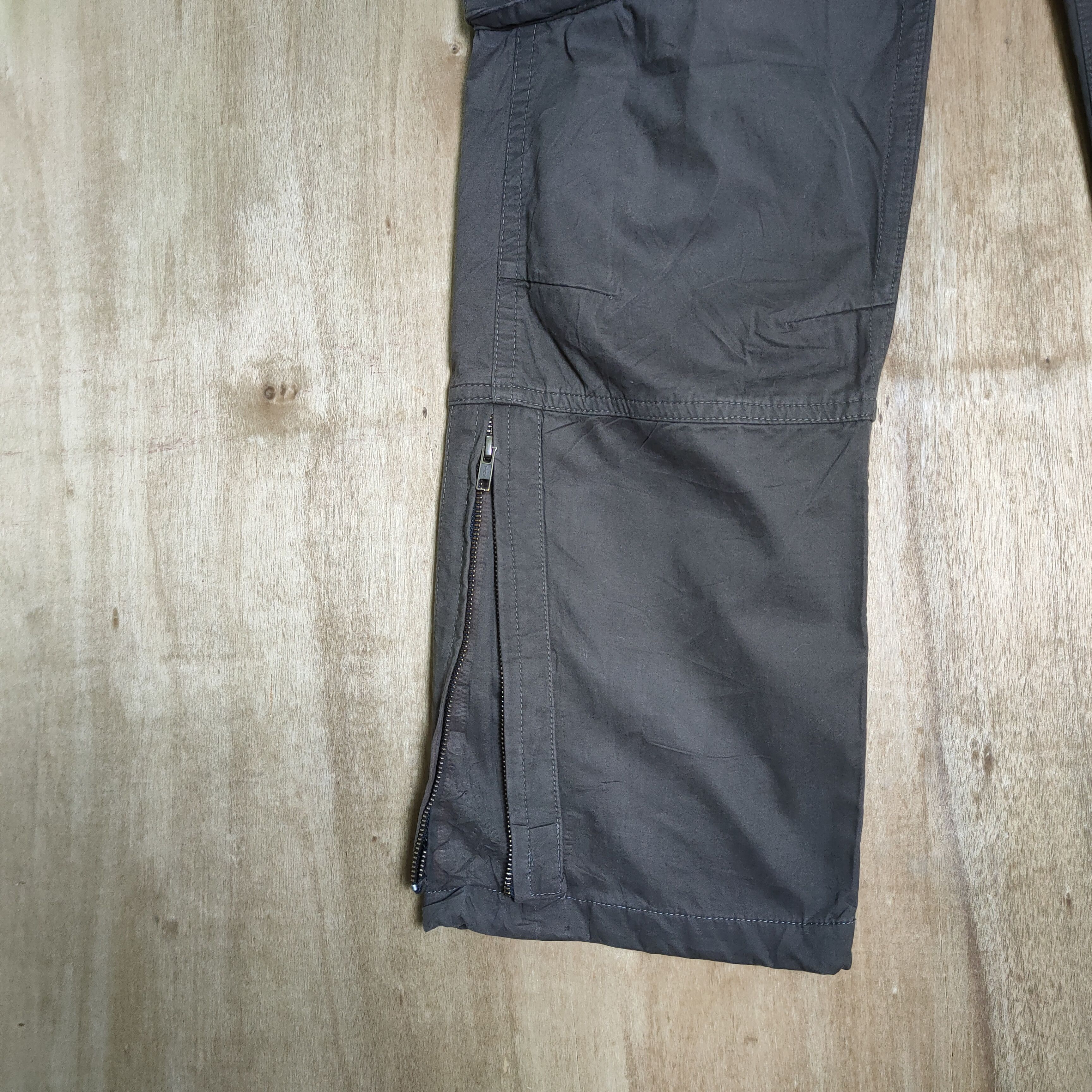 Katharine Hamnett London × Vintage VINTAGE HAMNETT BROWN CARGO PANTS / ZIPPER OPEN LEG Size US 32 / EU 48 - 9 Thumbnail