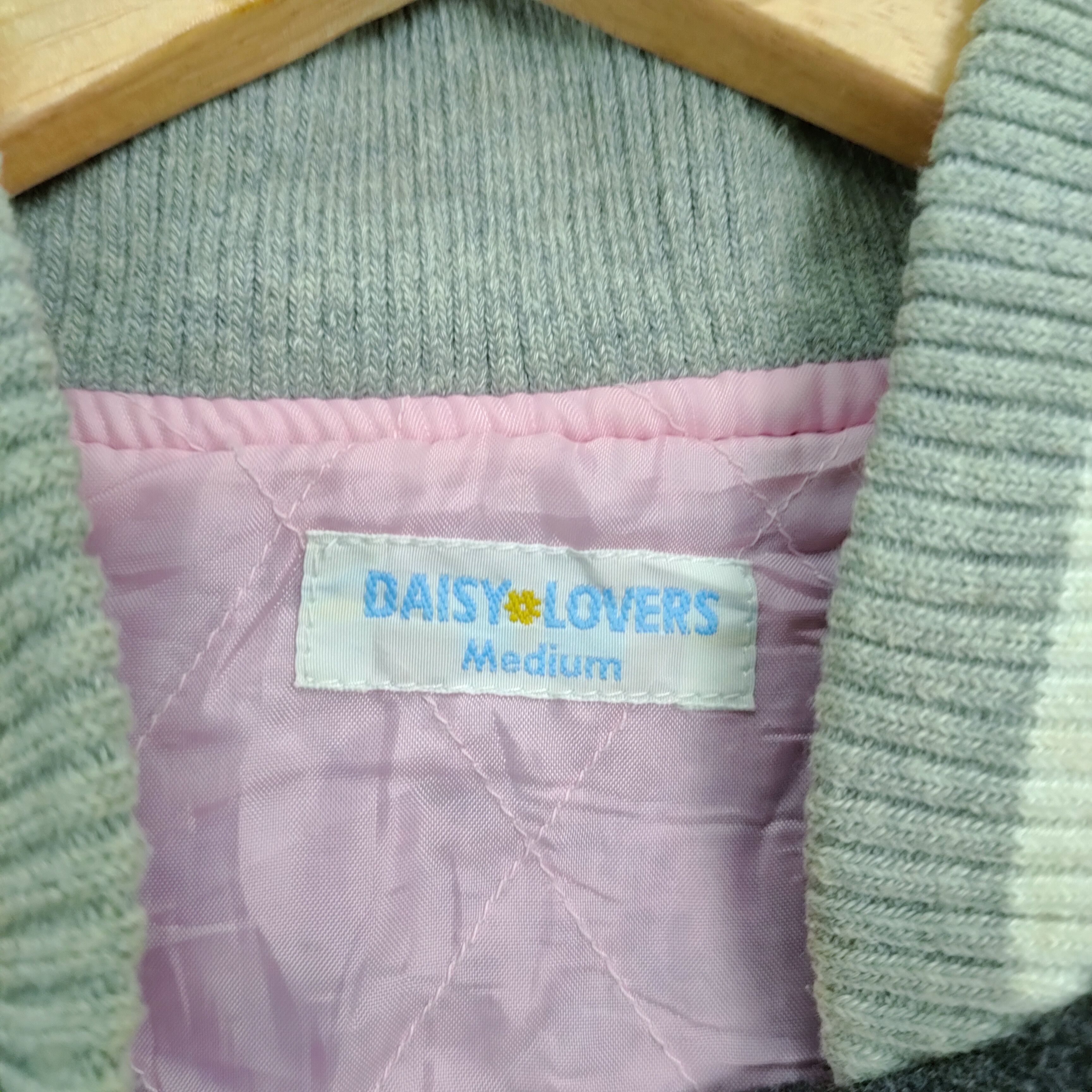 Japanese Brand 💥 BESTOFFER 💥DAISY'S LOVERS WOOL VARSITY JACKET LADIES Size ONE SIZE - 12 Thumbnail