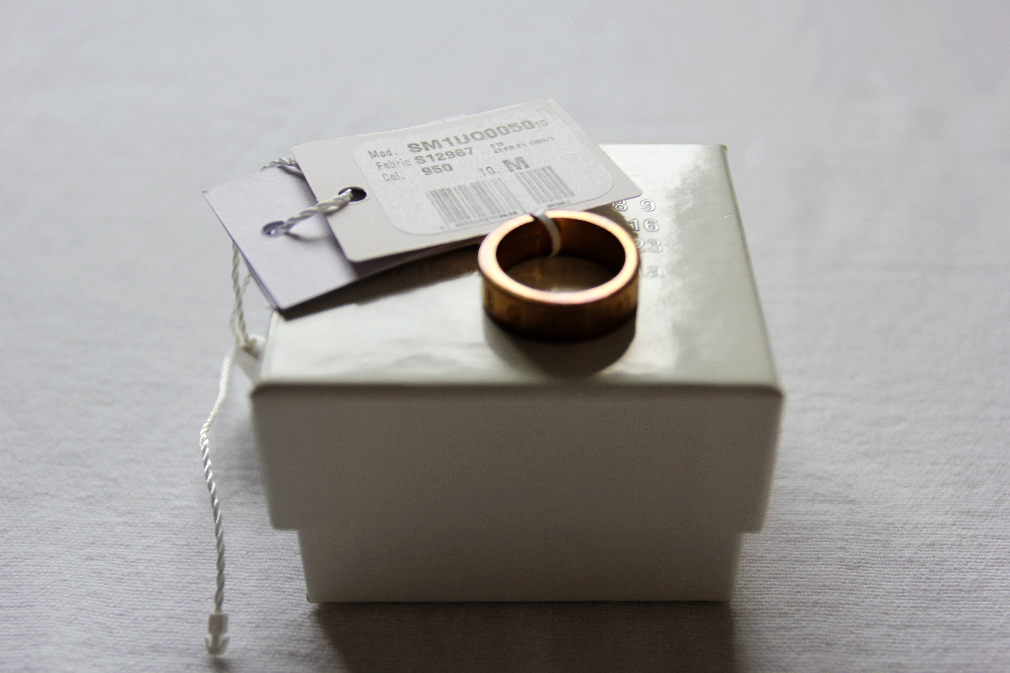 Maison Margiela BNWT AW22 MAISON MARGIELA NUMBER LOGO THICK RING GOLD M Size ONE SIZE - 2 Thumbnail