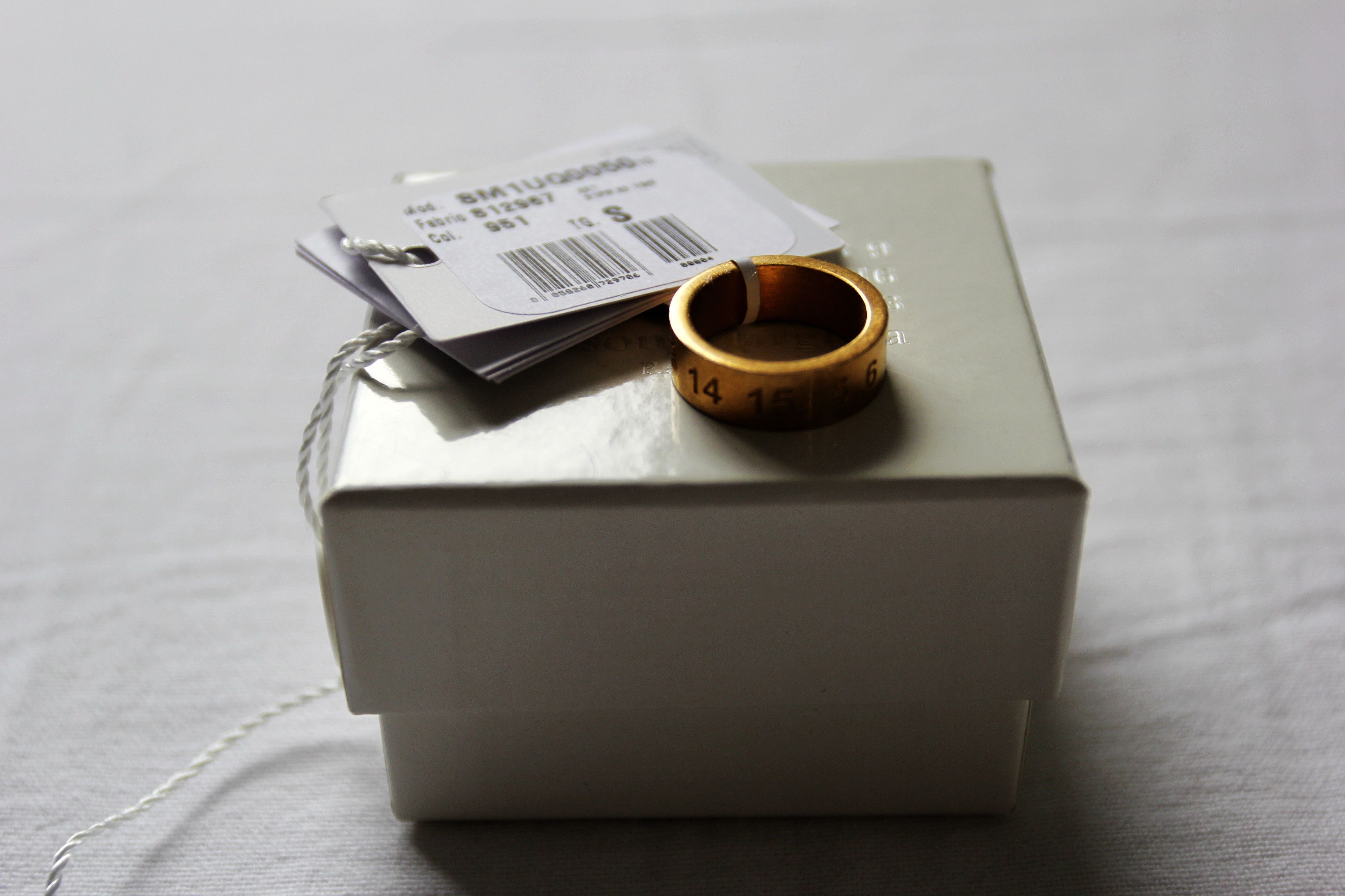 Maison Margiela BNWT AW22 MAISON MARGIELA NUMBER LOGO THICK RING GOLD S Size ONE SIZE - 2 Thumbnail